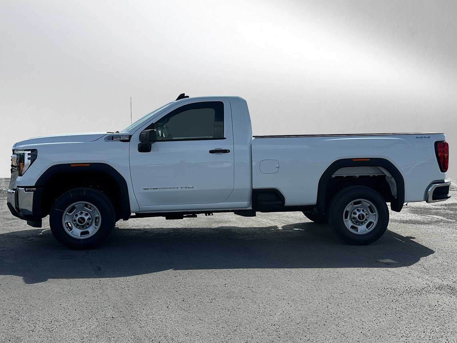 2025 GMC Sierra 2500HD Pro