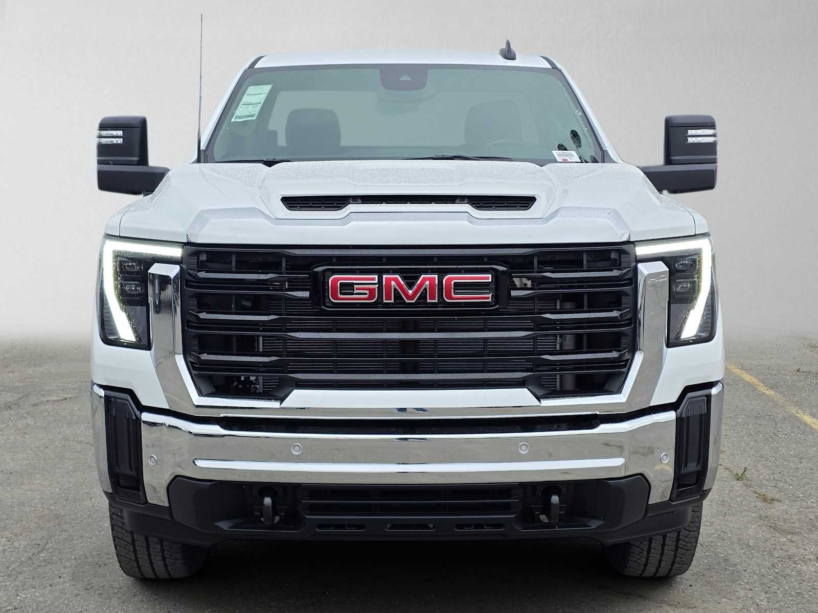 2026 GMC Sierra 3500HD Pro