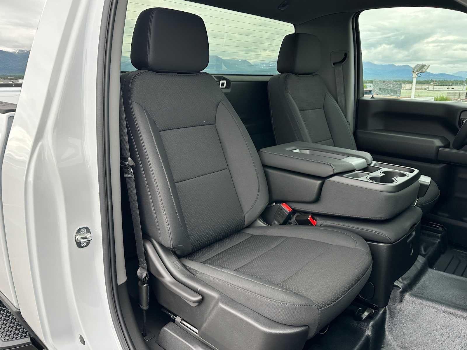 2025 GMC Sierra 3500HD Pro