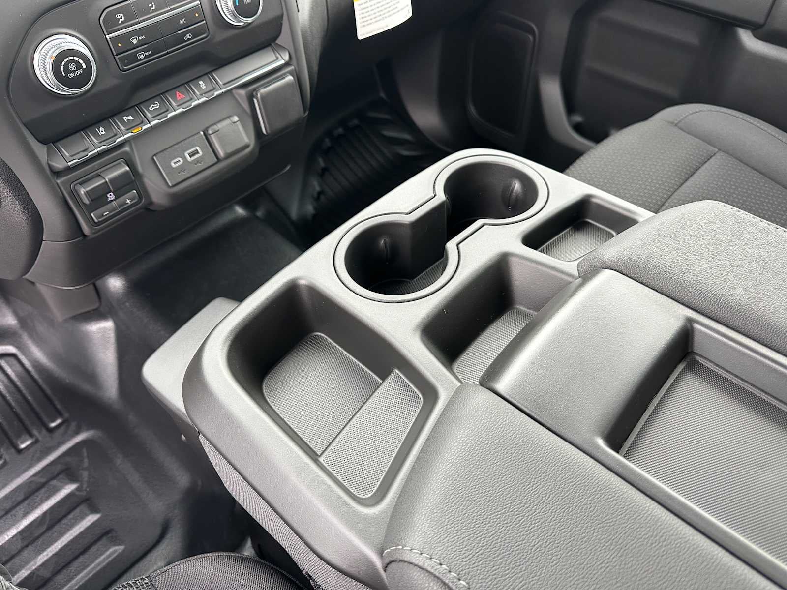 2025 GMC Sierra 3500HD Pro