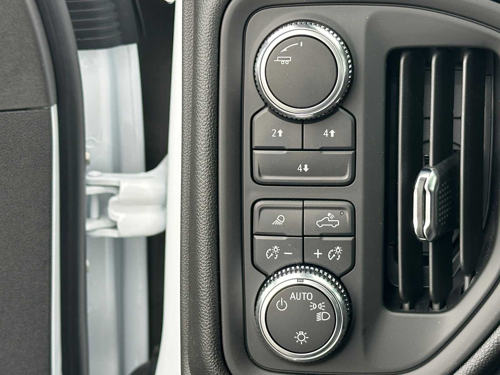 2025 GMC Sierra 3500HD Pro