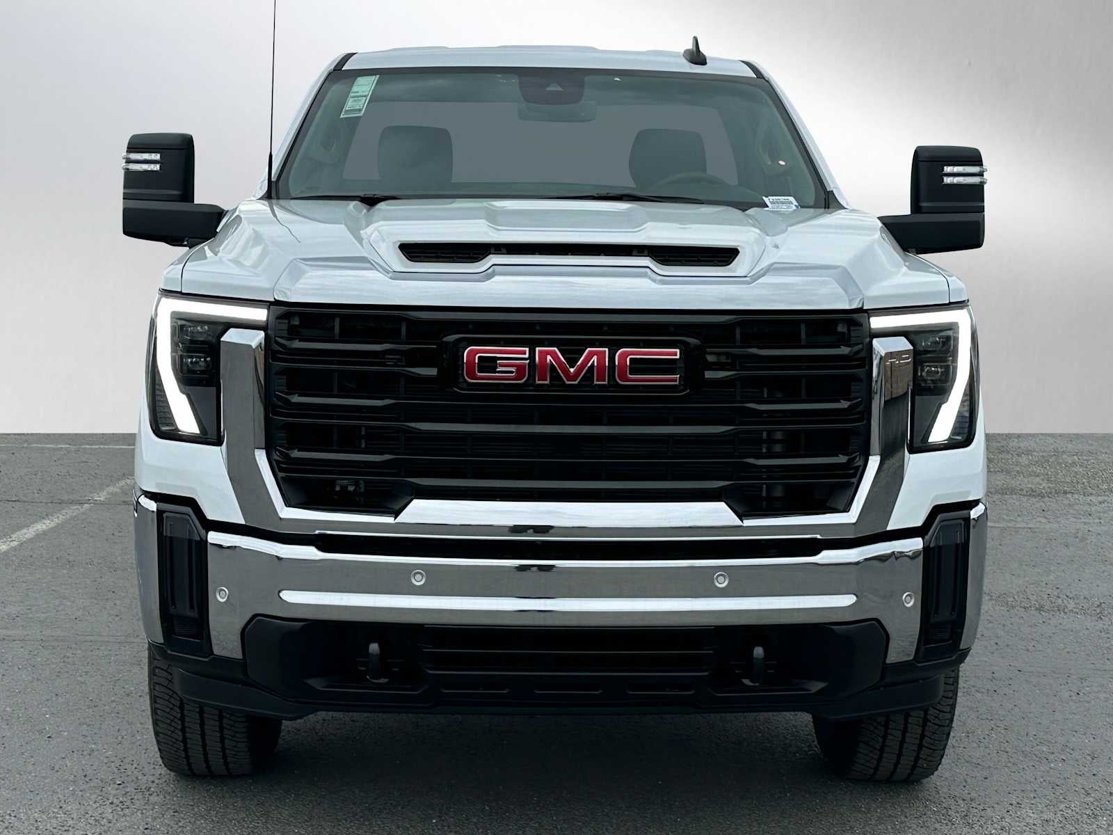 2025 GMC Sierra 3500HD Pro