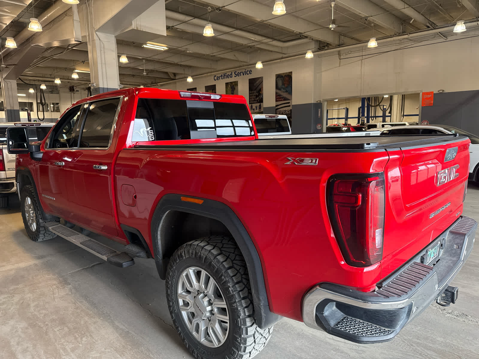 2023 GMC Sierra 2500HD SLT