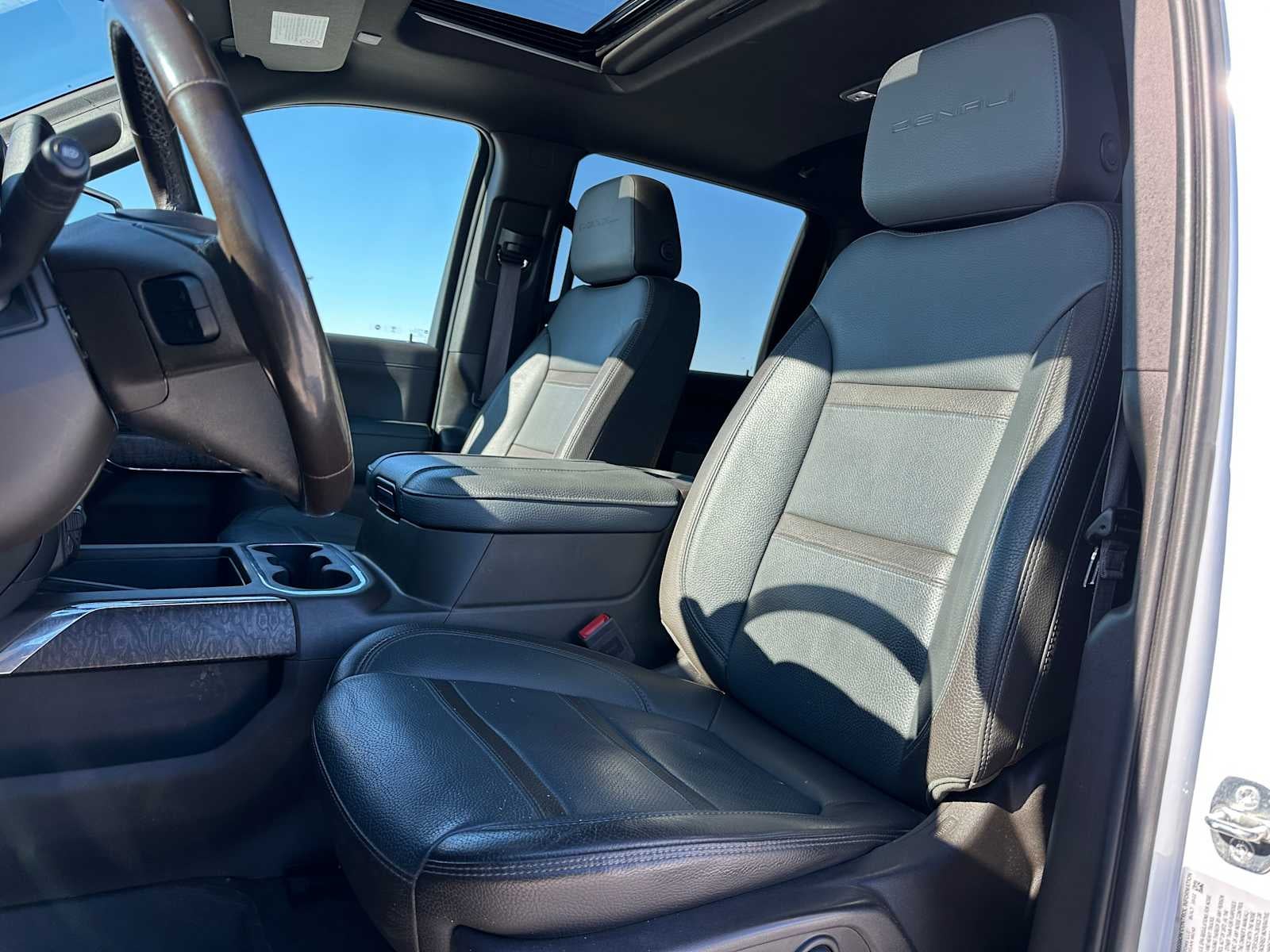 2023 GMC Sierra 2500HD Denali