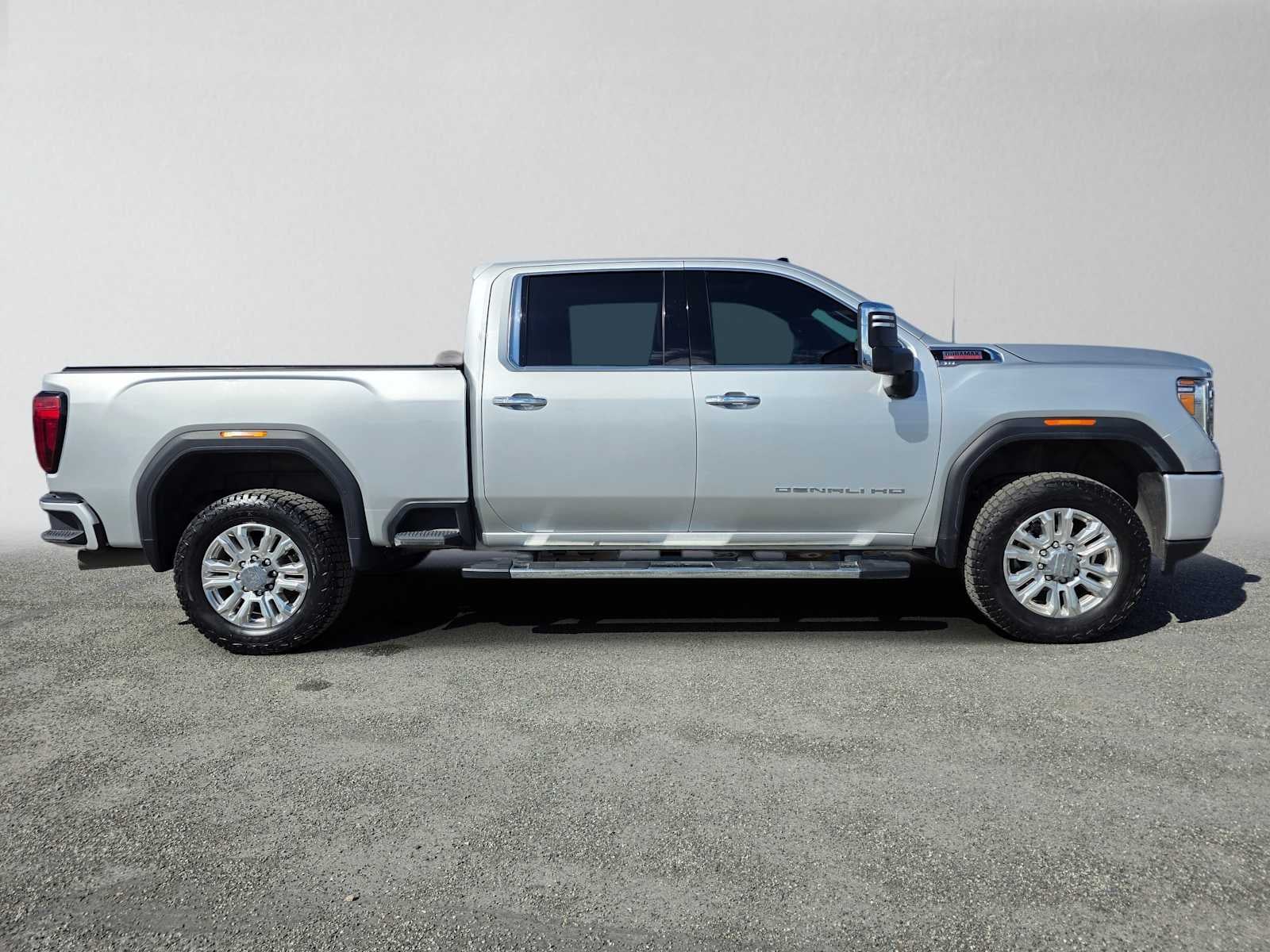 2023 GMC Sierra 2500HD Denali
