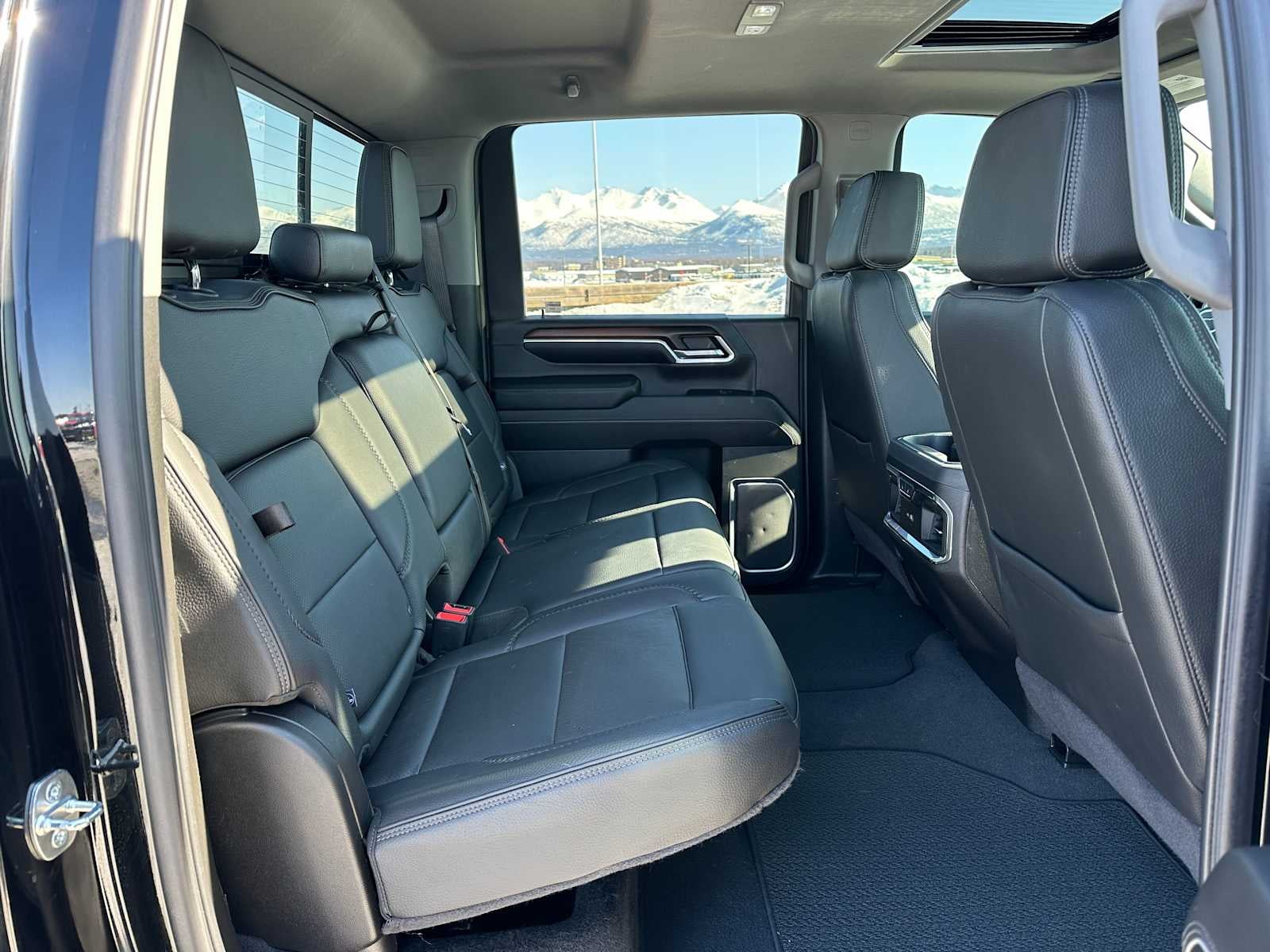 2024 GMC Sierra 2500HD Denali