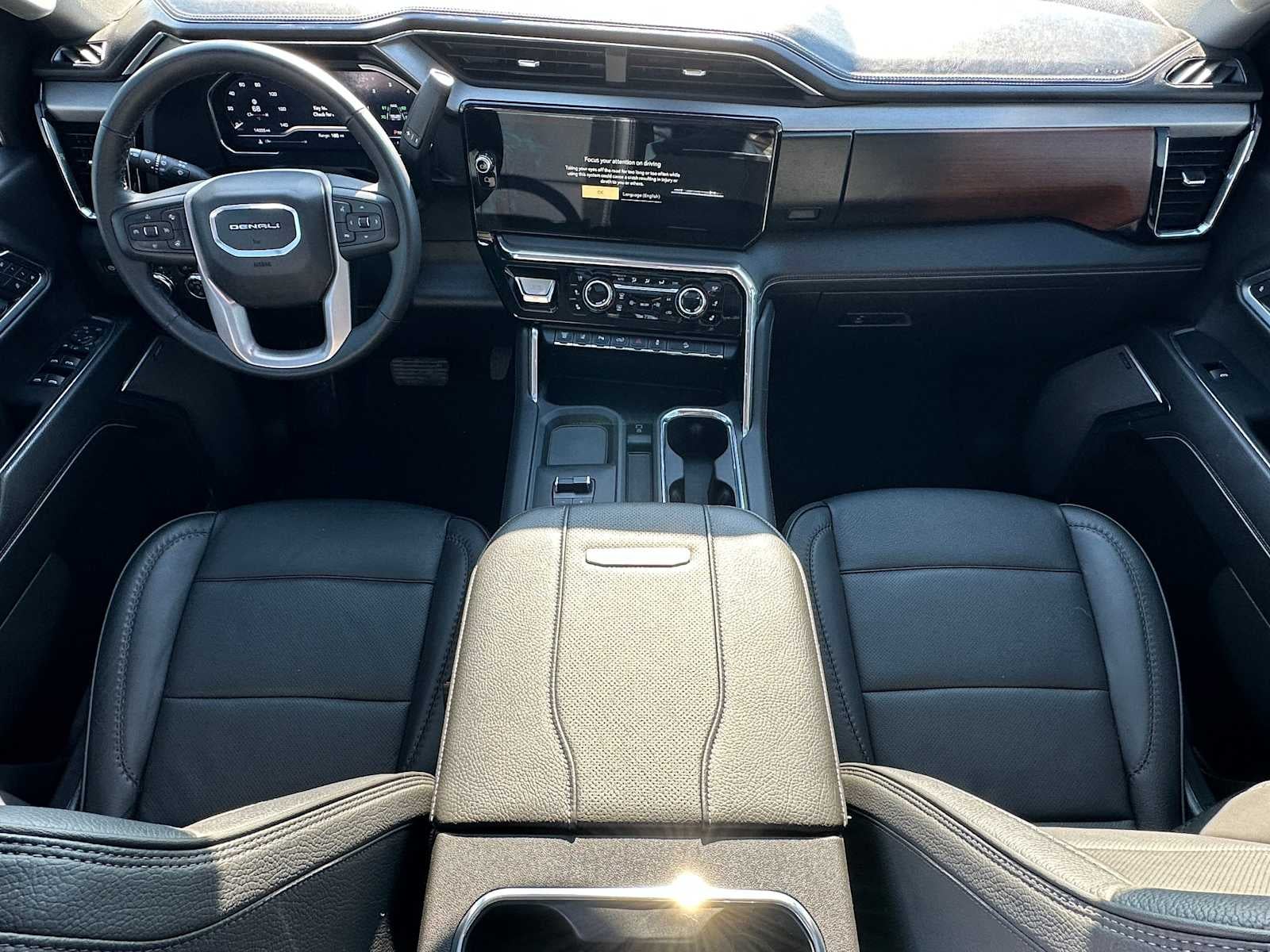 2024 GMC Sierra 2500HD Denali