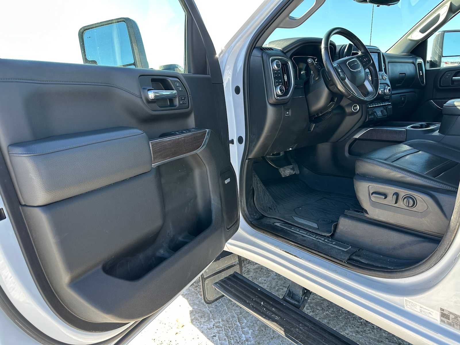 2022 GMC Sierra 3500HD Denali