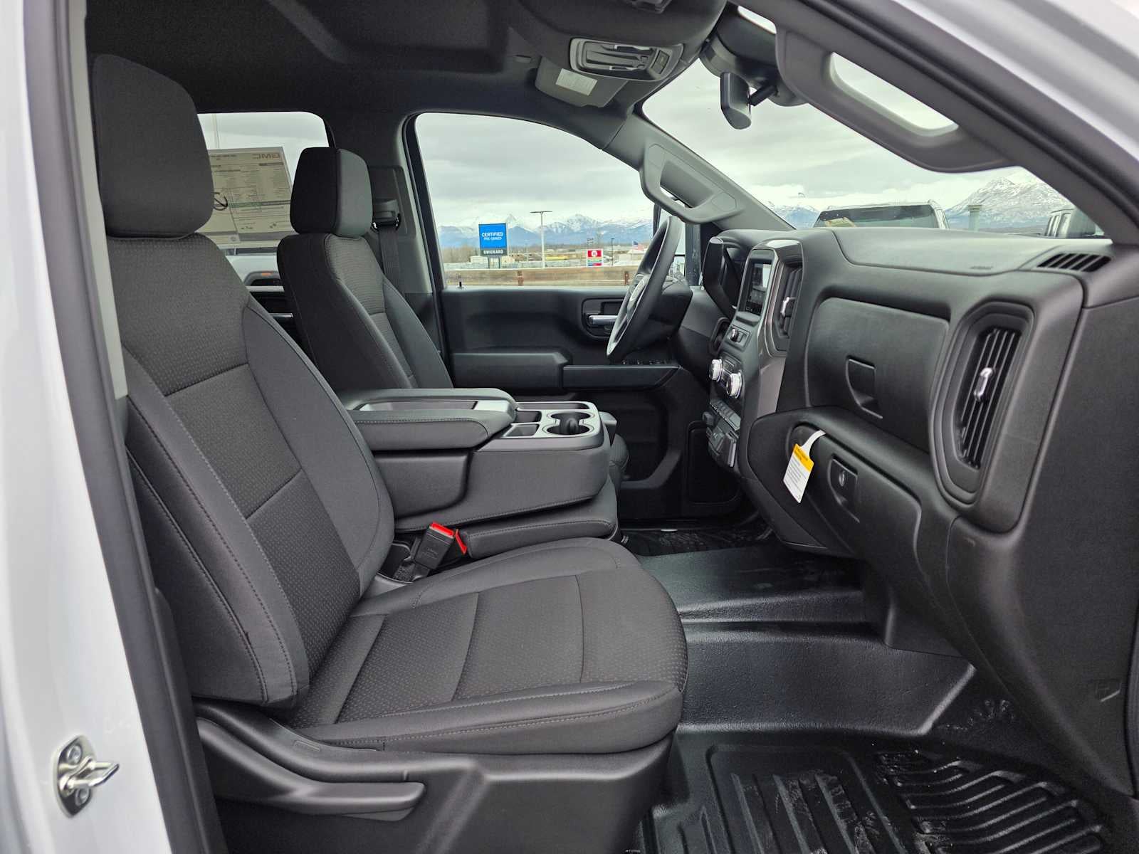 2026 GMC Sierra 2500HD Pro