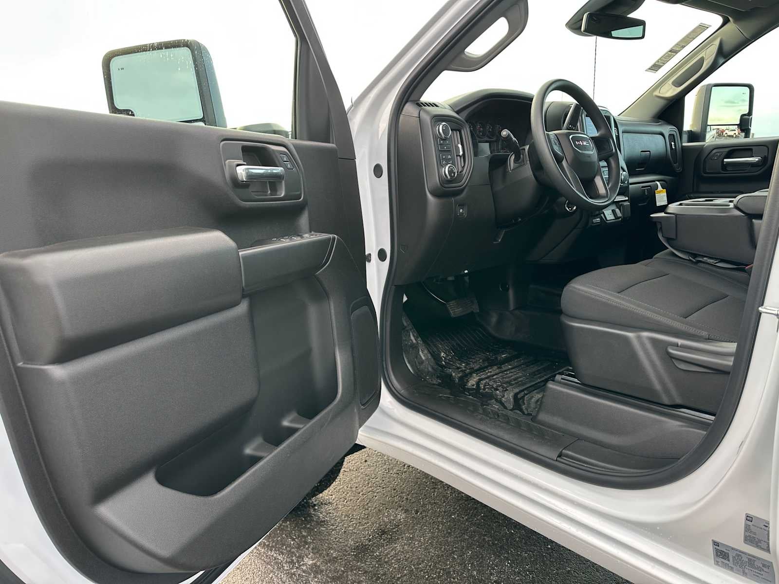 2026 GMC Sierra 2500HD Pro