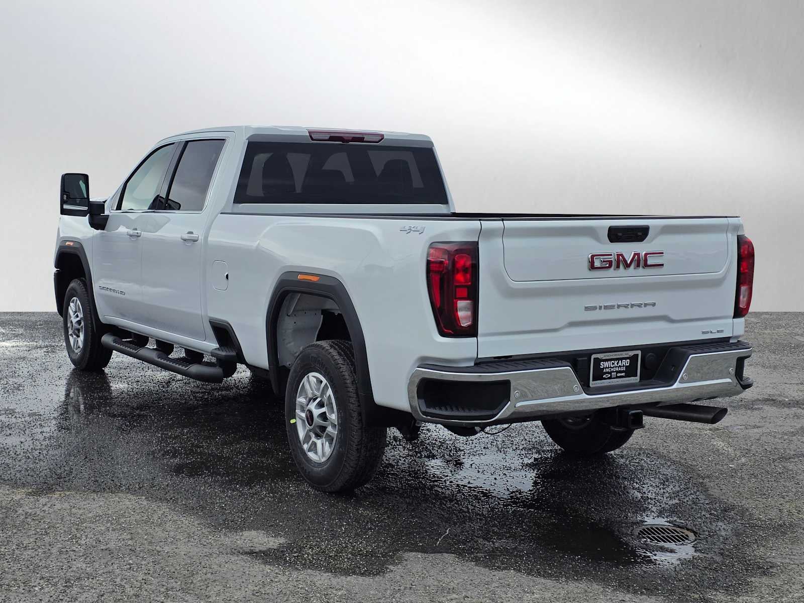 2026 GMC Sierra 2500HD SLE