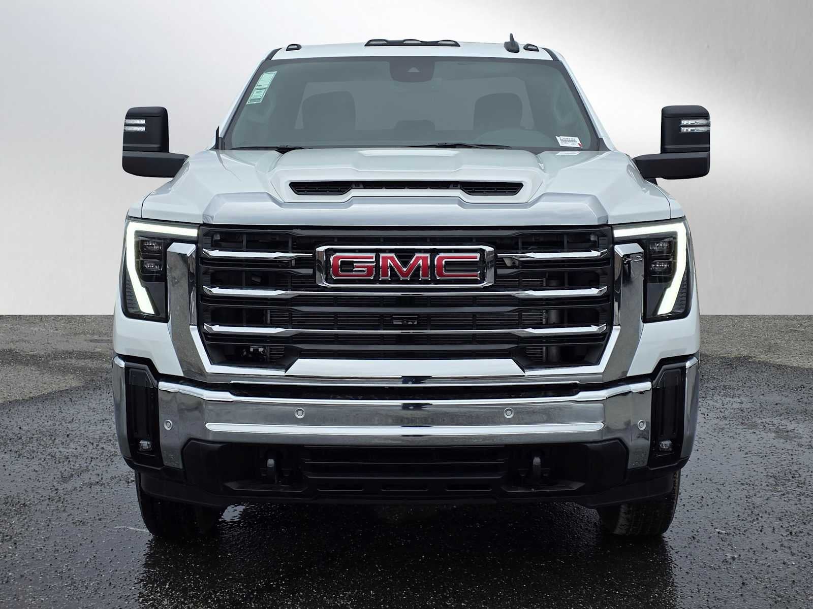 2026 GMC Sierra 2500HD SLE