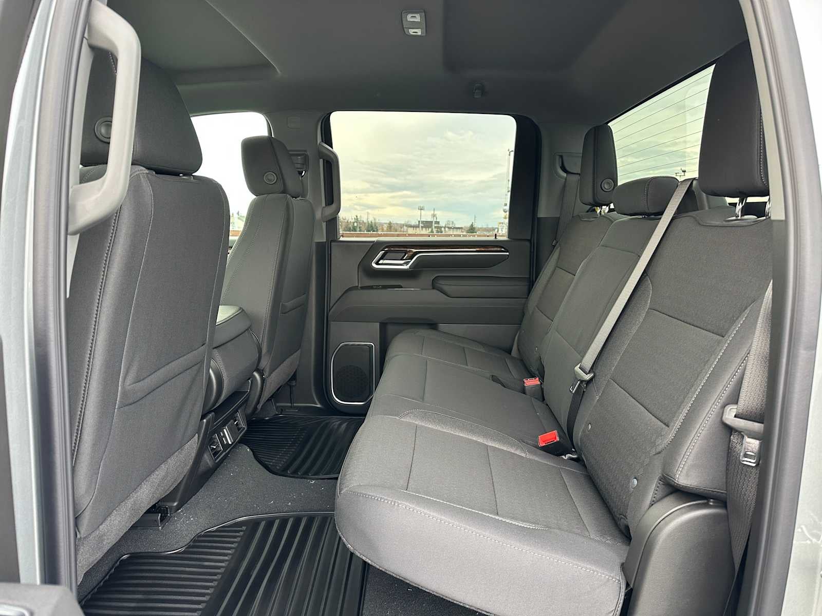 2026 GMC Sierra 2500HD SLE