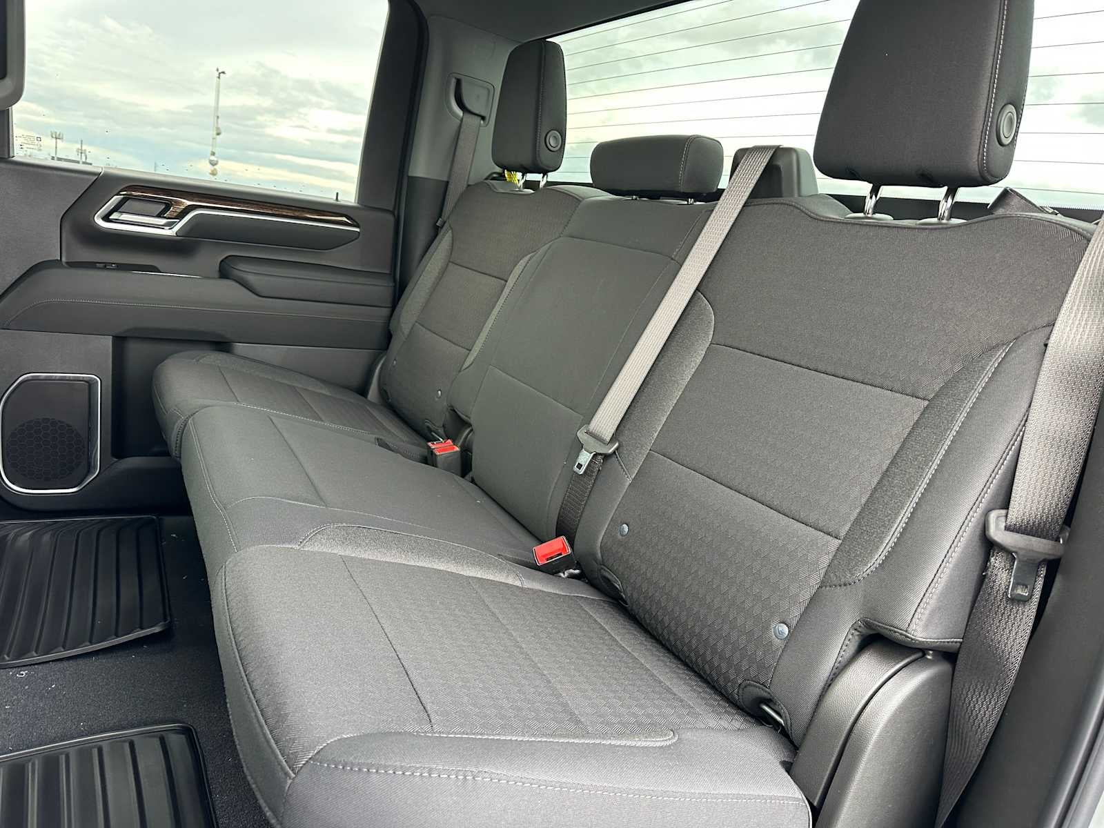 2026 GMC Sierra 2500HD SLE