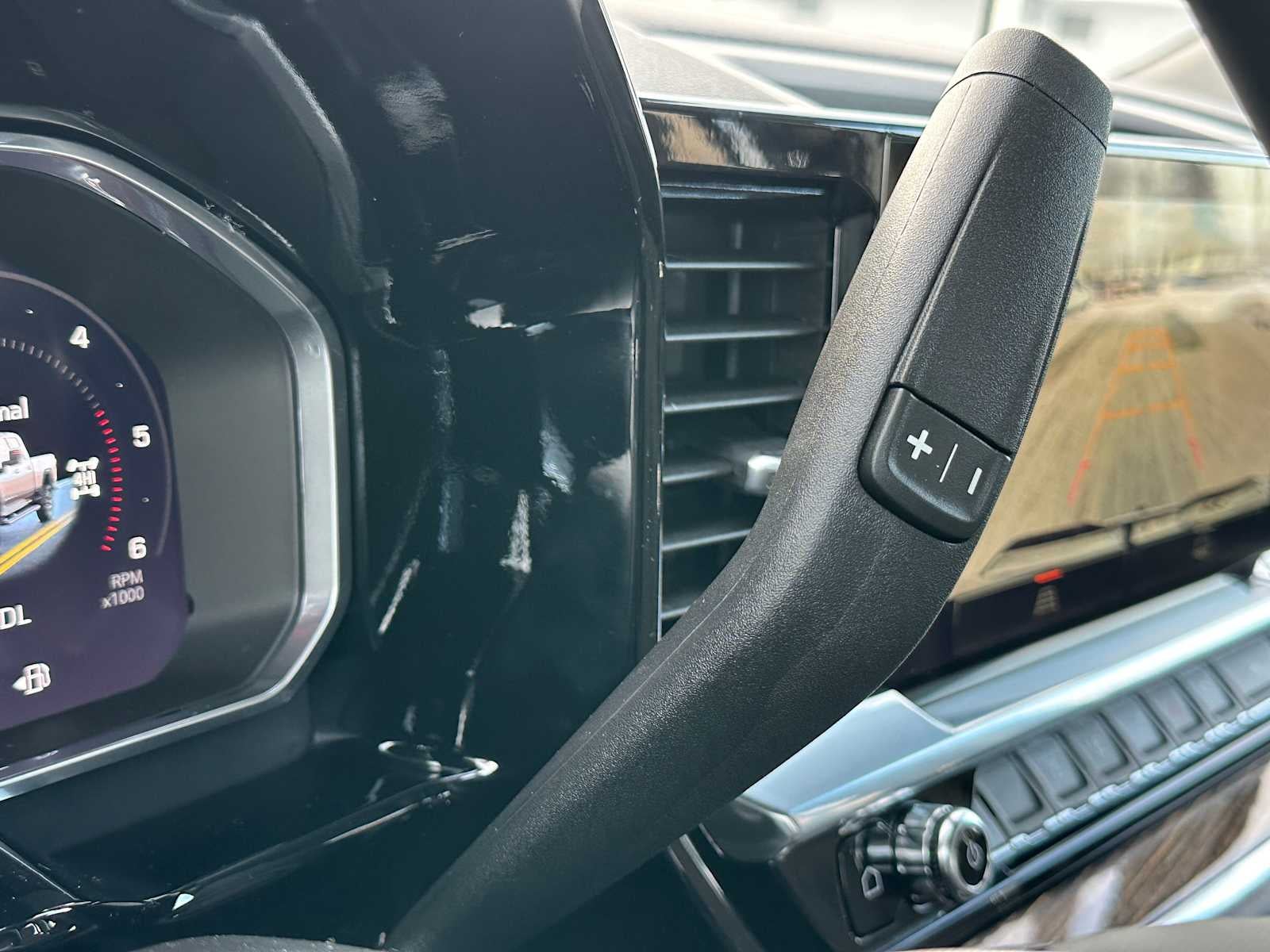 2026 GMC Sierra 2500HD SLE