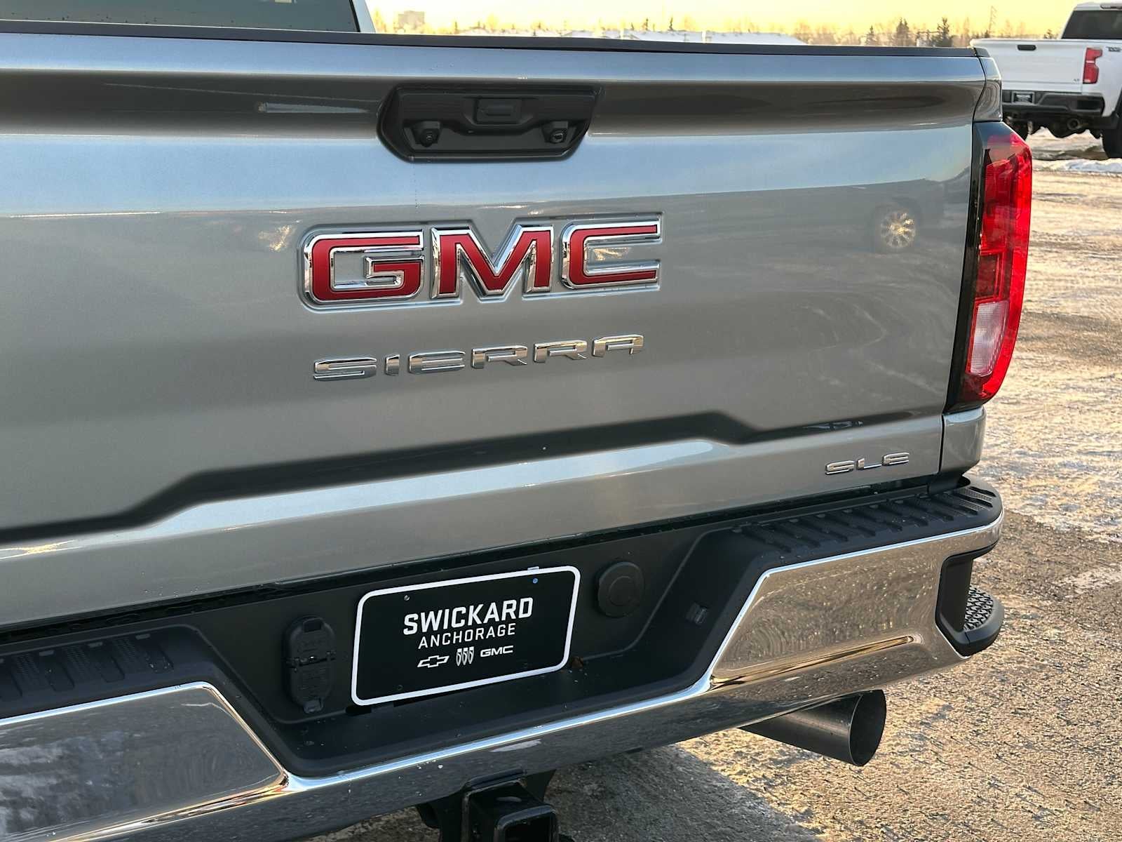 2026 GMC Sierra 2500HD SLE