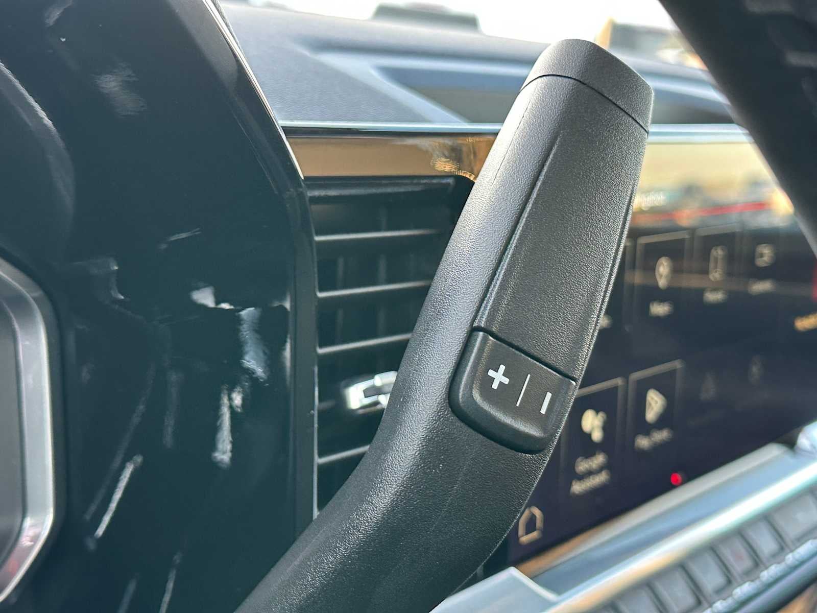 2026 GMC Sierra 2500HD SLE