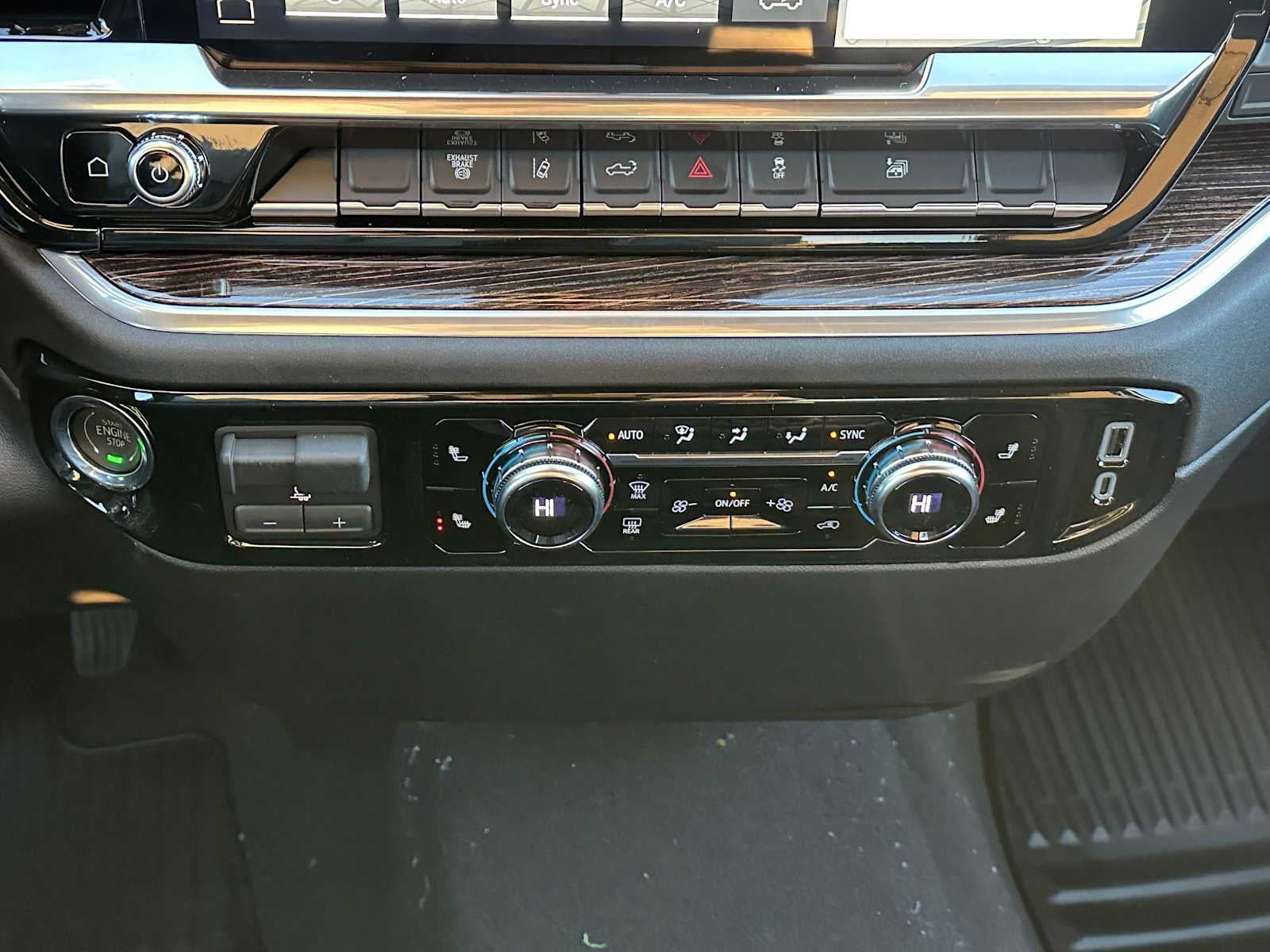 2026 GMC Sierra 2500HD SLE