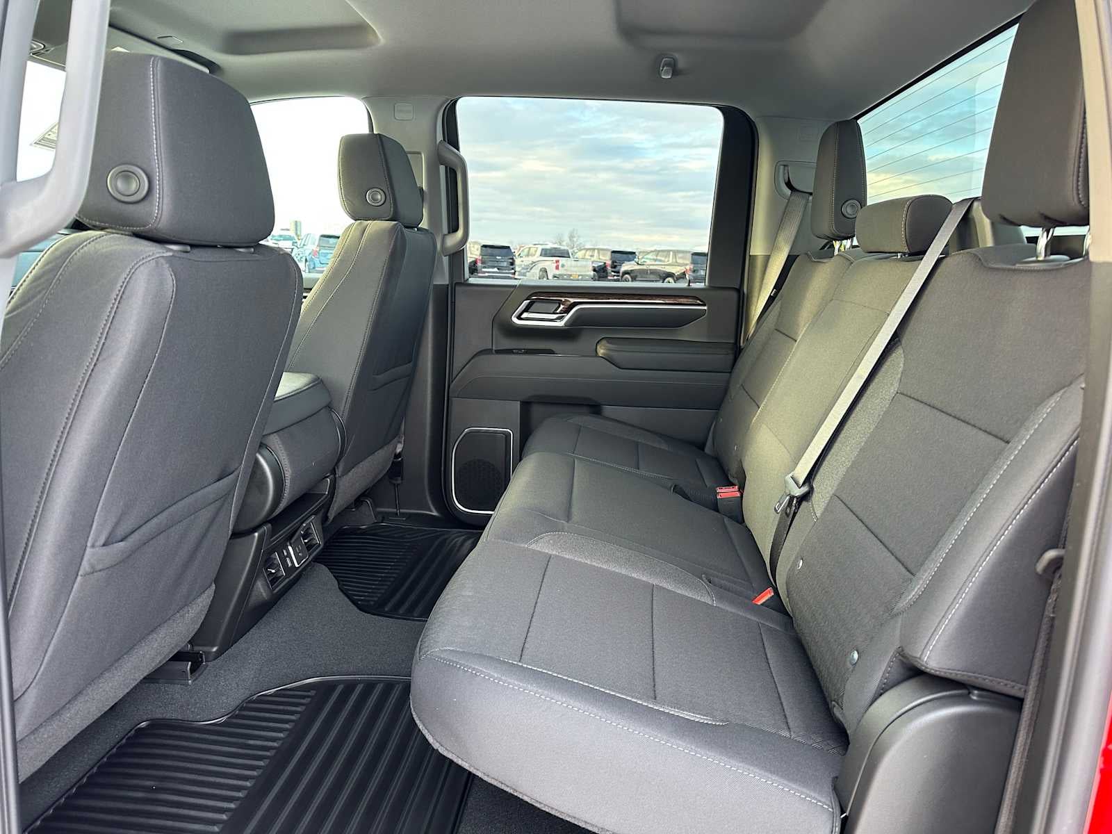 2026 GMC Sierra 2500HD SLE