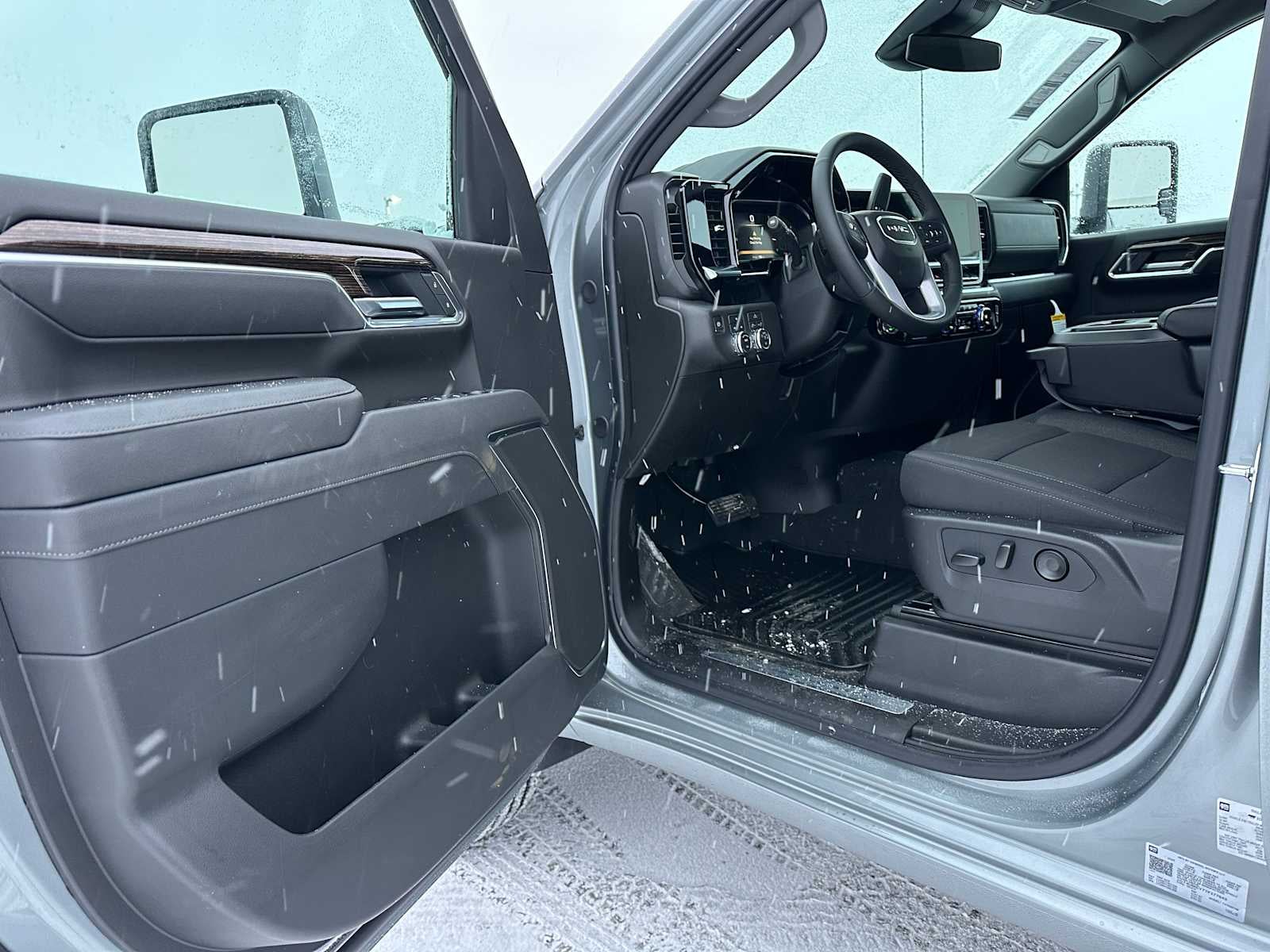 2026 GMC Sierra 2500HD SLE