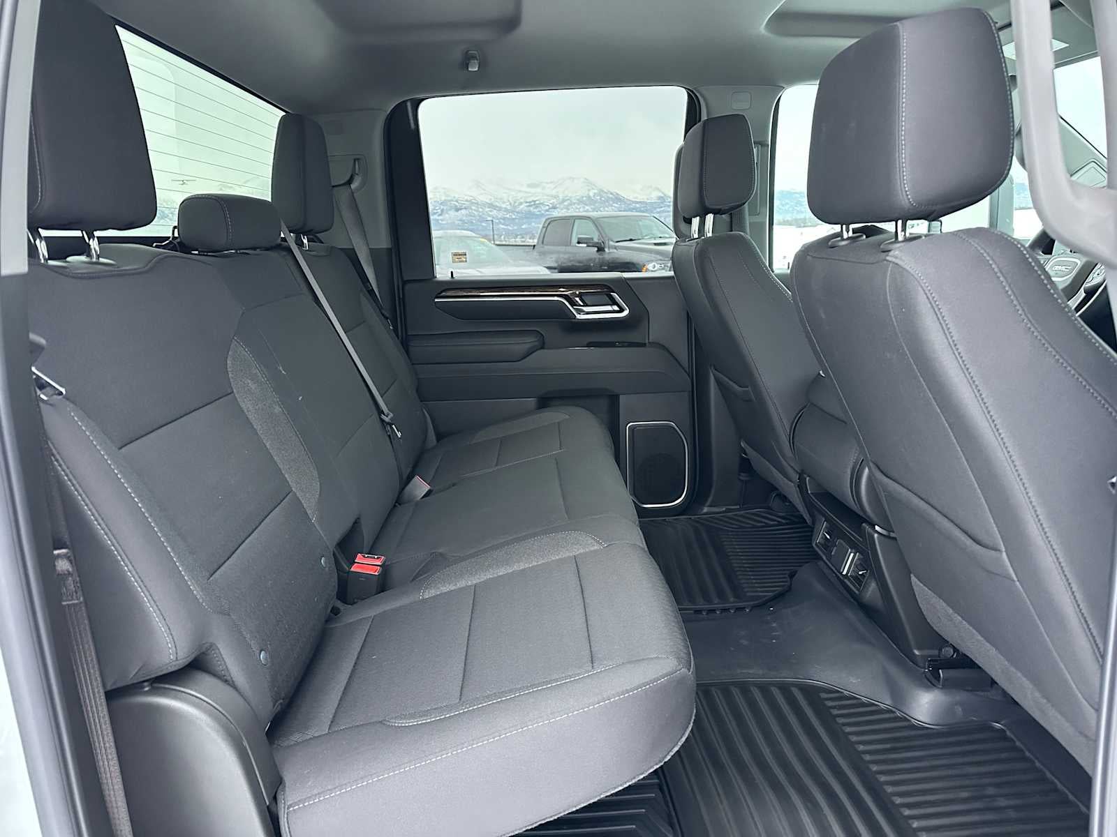 2025 GMC Sierra 2500HD SLE