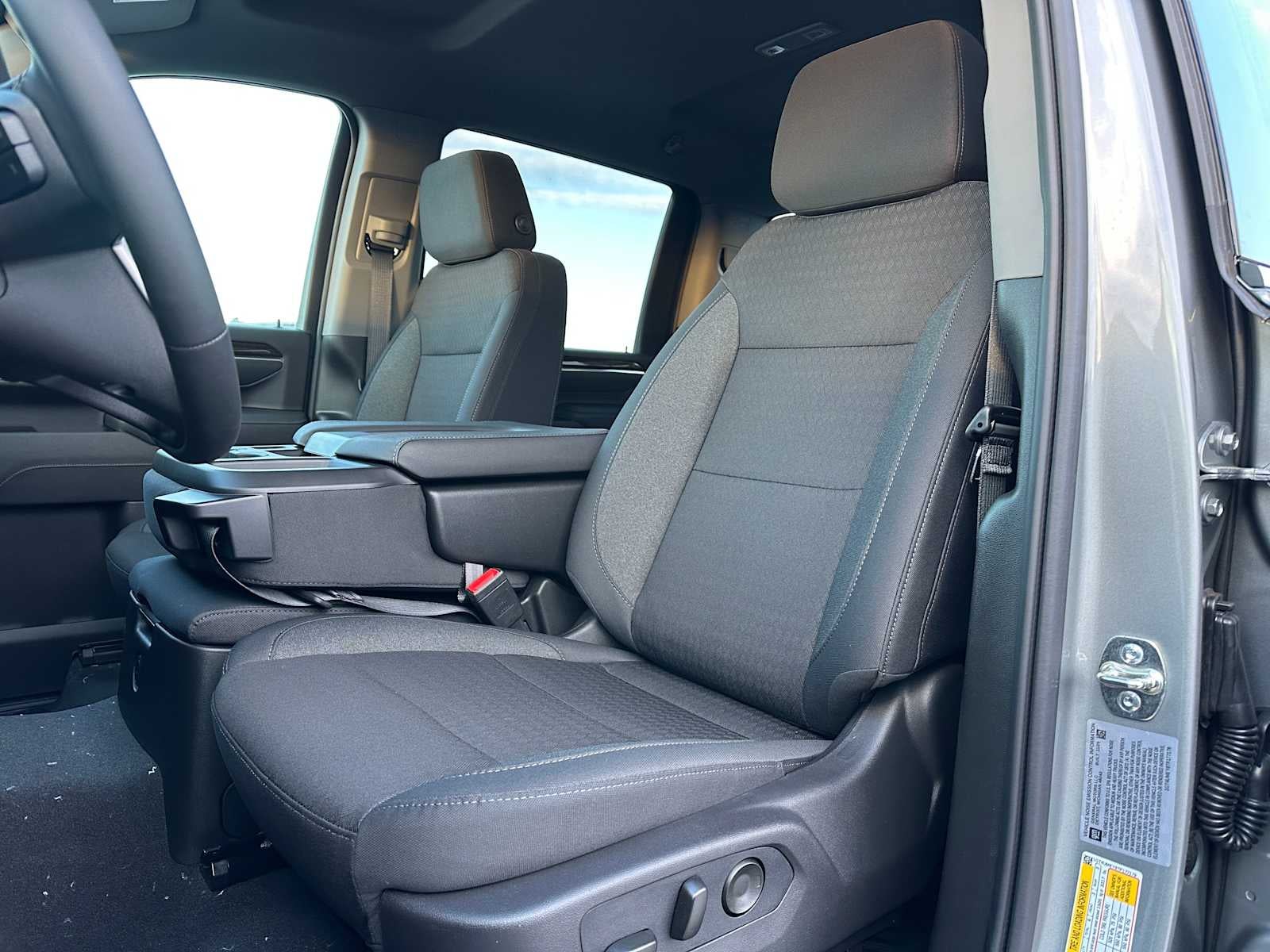 2026 GMC Sierra 2500HD SLE
