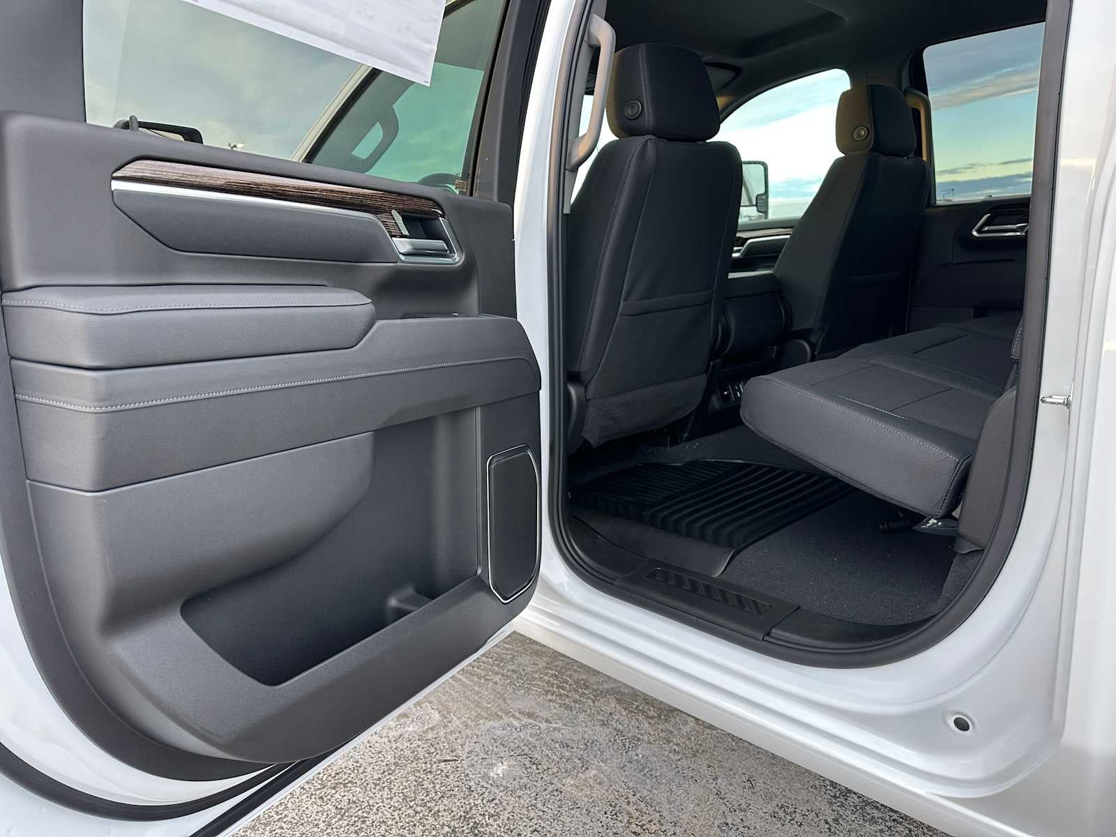 2026 GMC Sierra 2500HD SLE