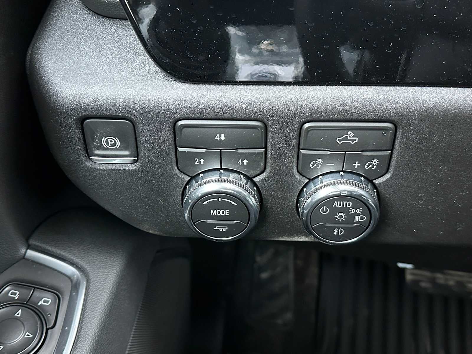2026 GMC Sierra 2500HD SLE