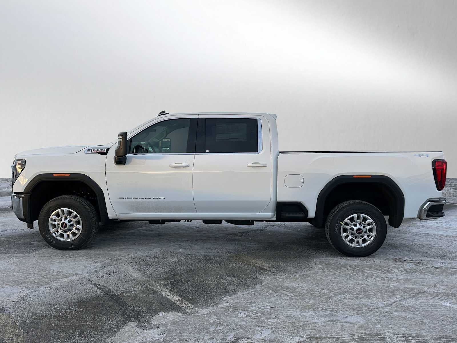 2026 GMC Sierra 2500HD SLE