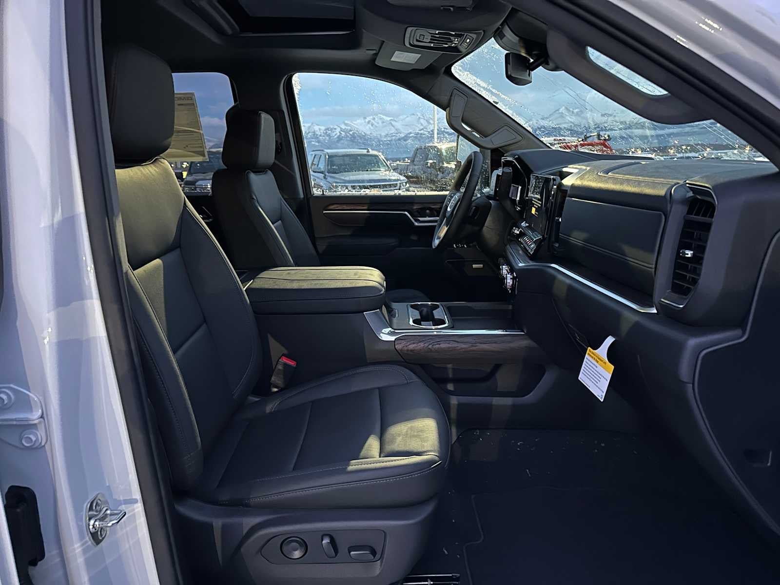 2026 GMC Sierra 2500HD SLT