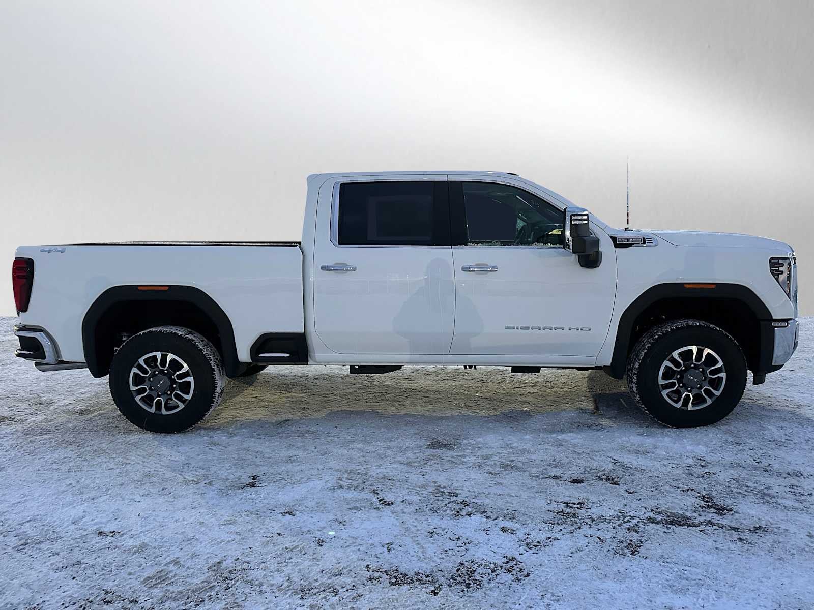 2026 GMC Sierra 2500HD SLT