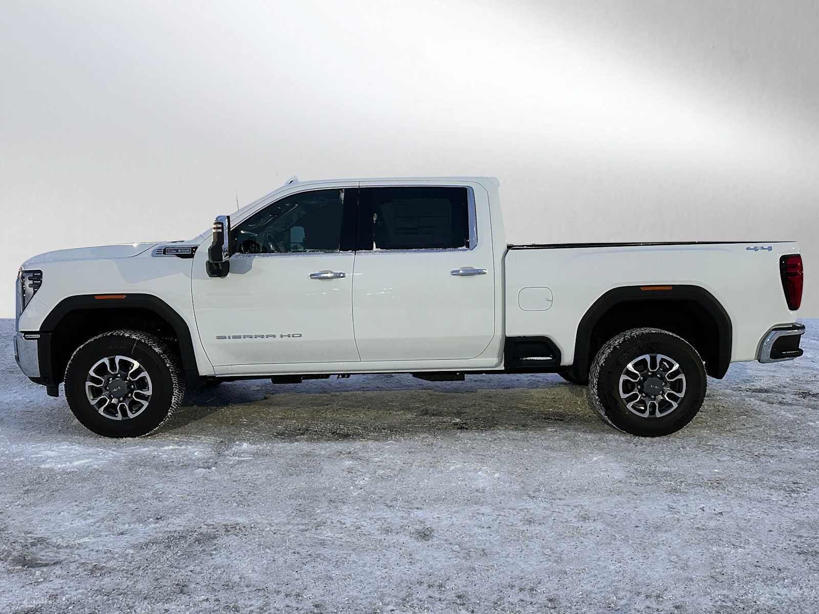 2026 GMC Sierra 2500HD SLT