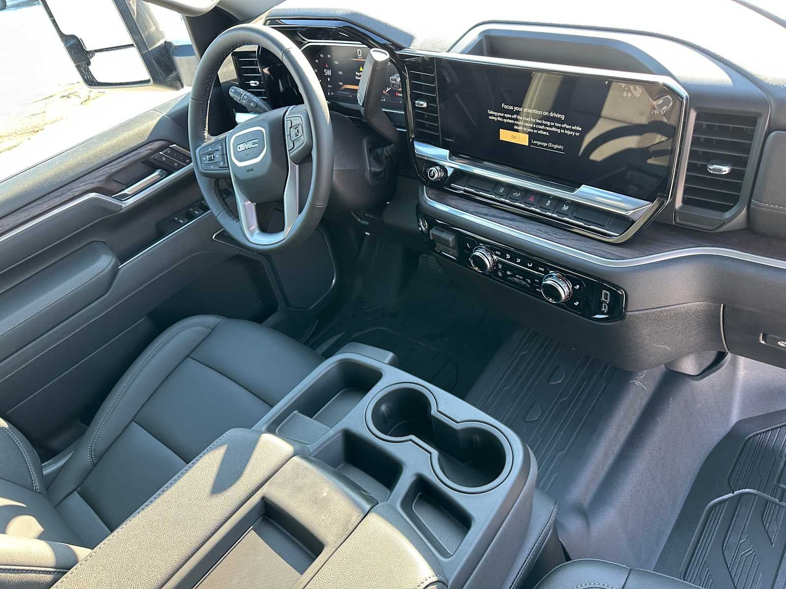 2026 GMC Sierra 2500HD SLT