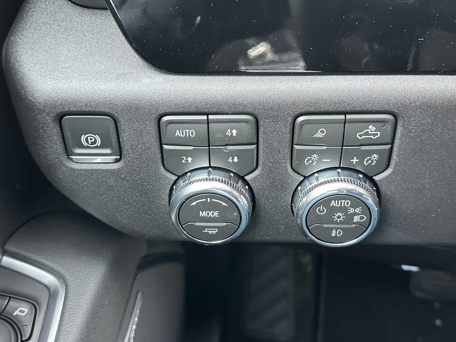 2026 GMC Sierra 2500HD SLT