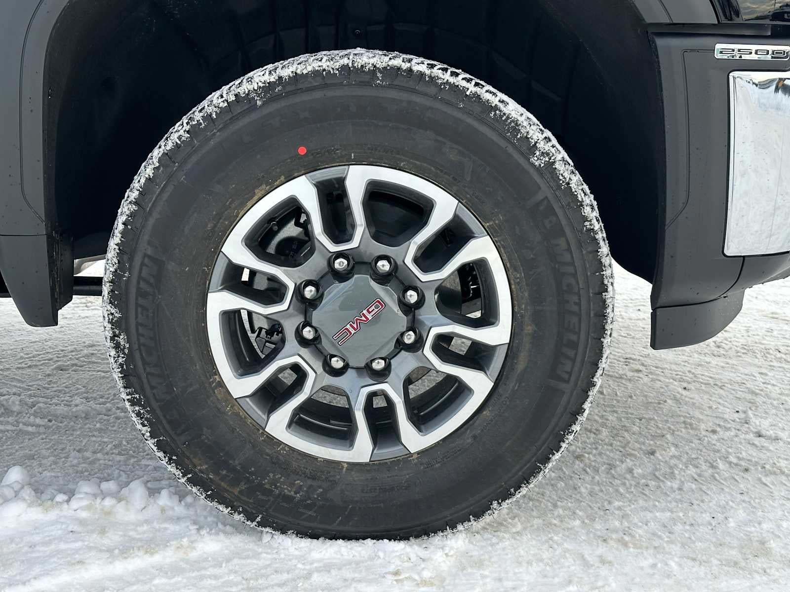 2026 GMC Sierra 2500HD SLT