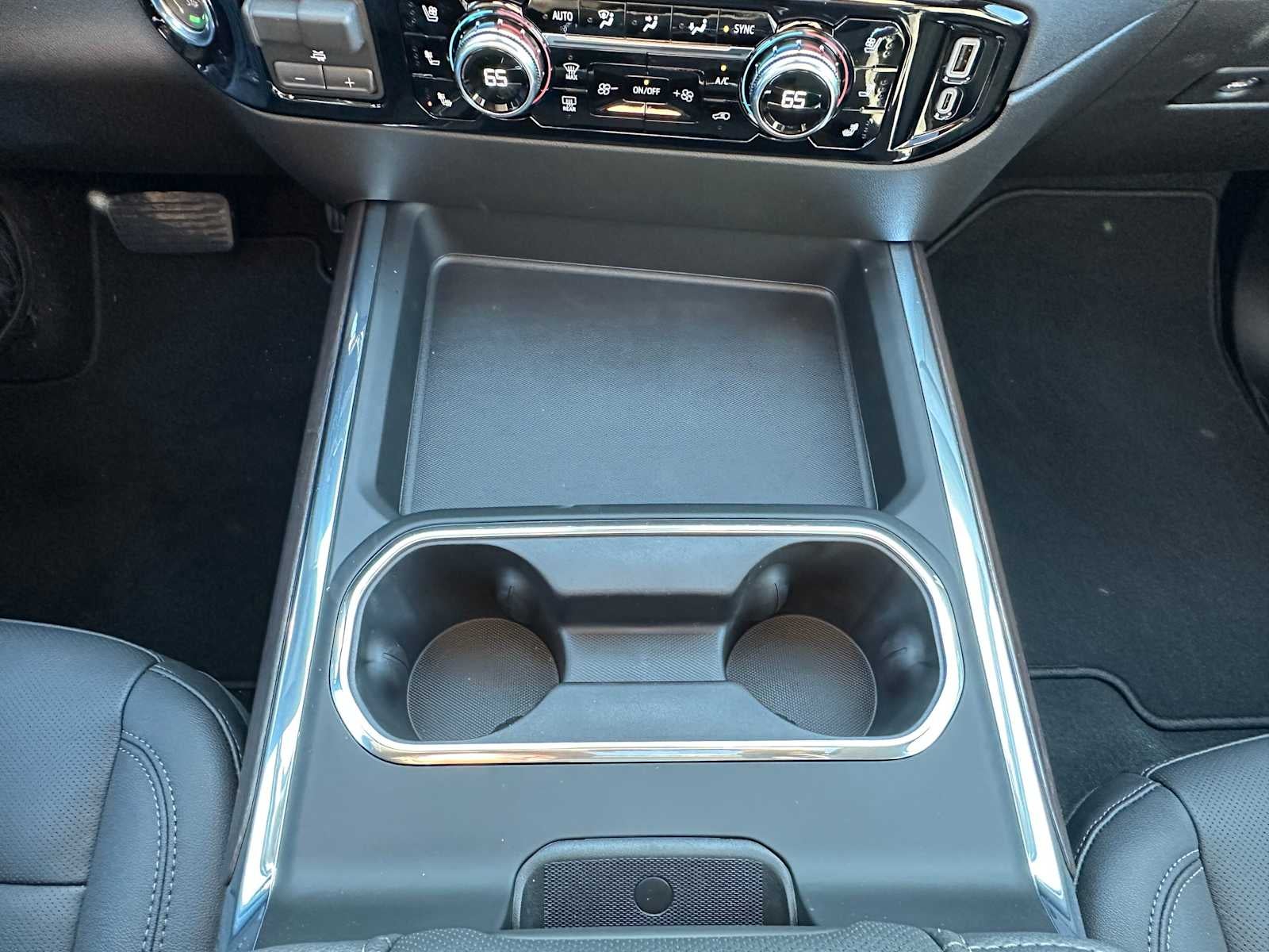 2026 GMC Sierra 2500HD SLT