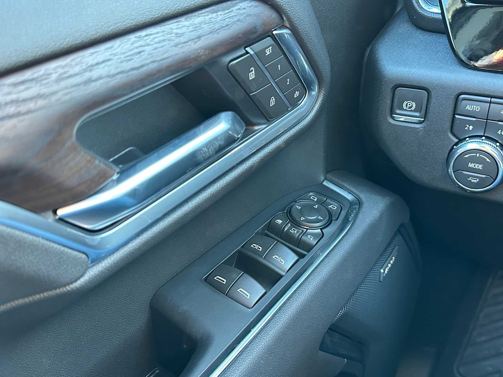 2026 GMC Sierra 2500HD SLT