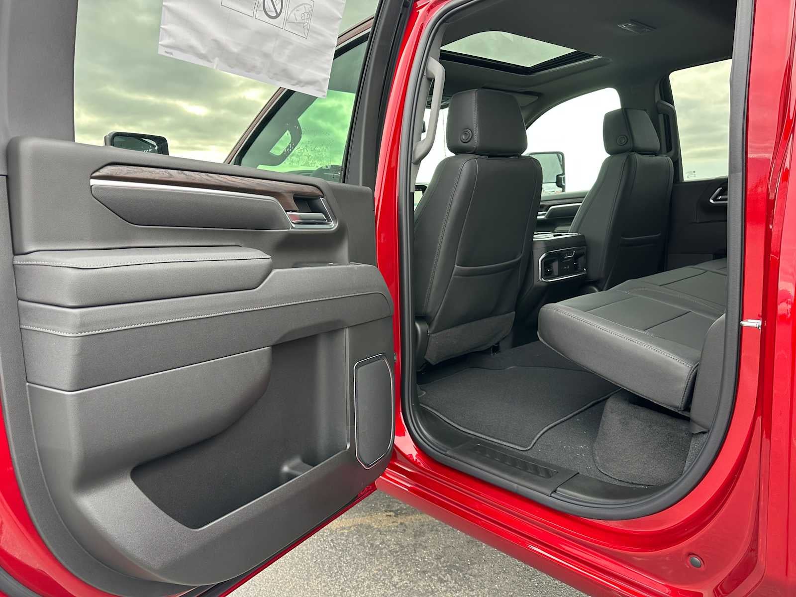2026 GMC Sierra 2500HD SLT