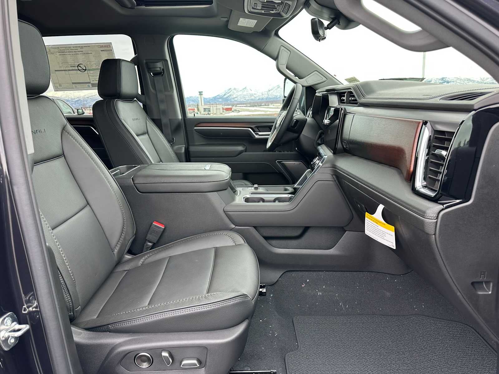 2026 GMC Sierra 2500HD Denali