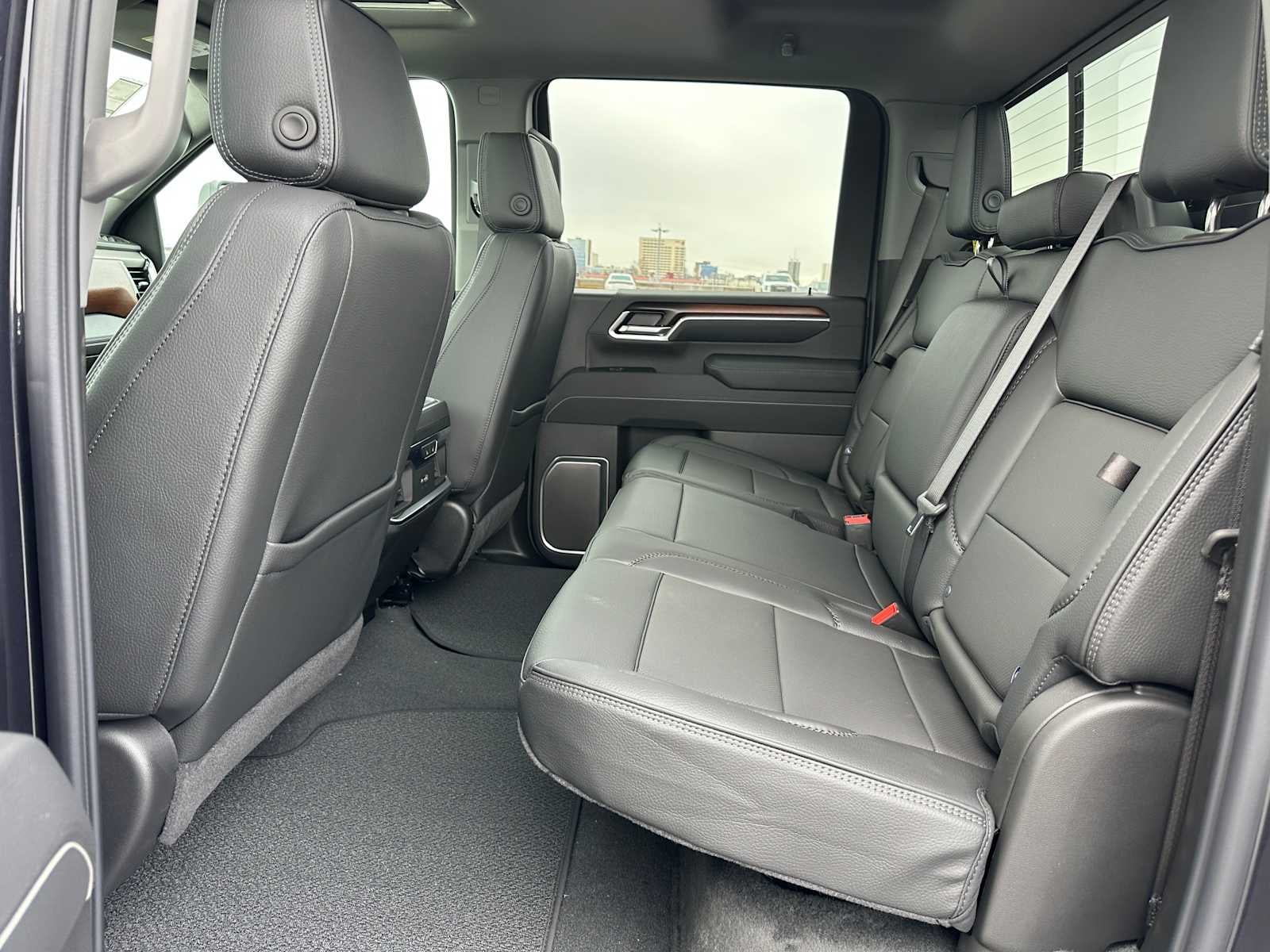 2026 GMC Sierra 2500HD Denali