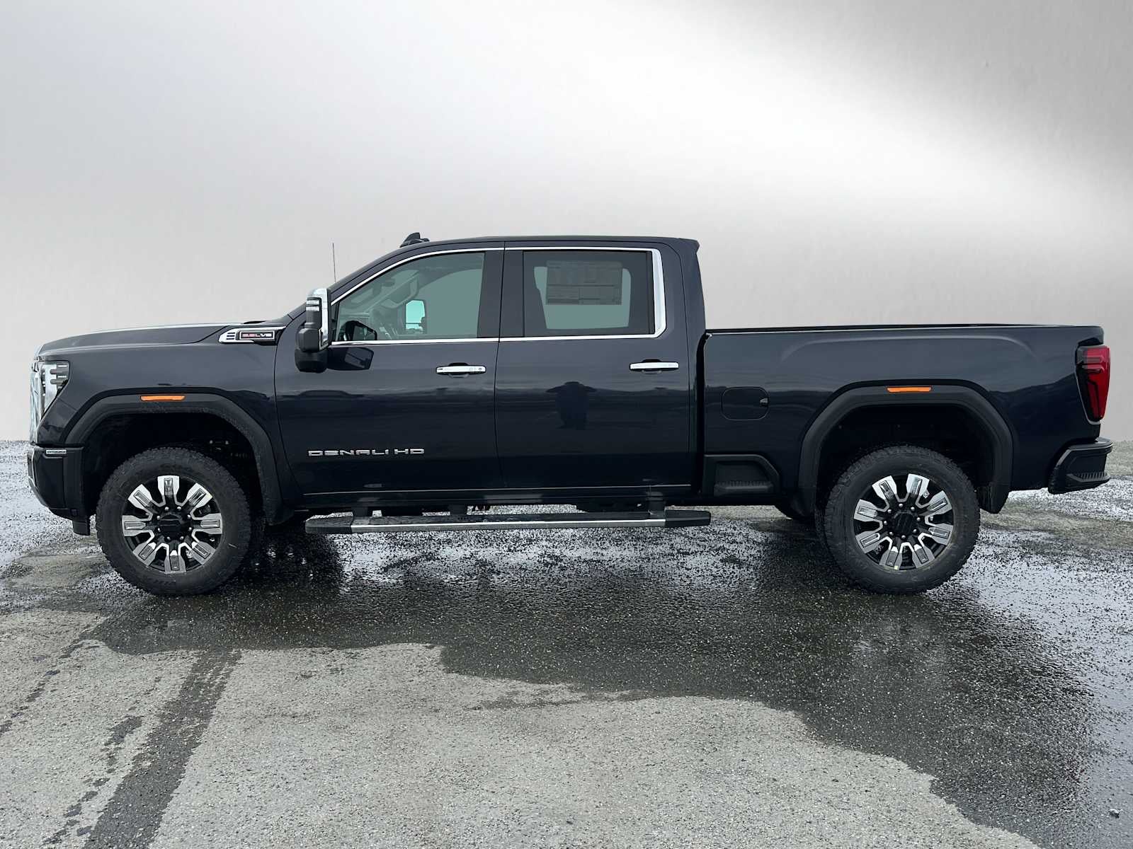 2026 GMC Sierra 2500HD Denali