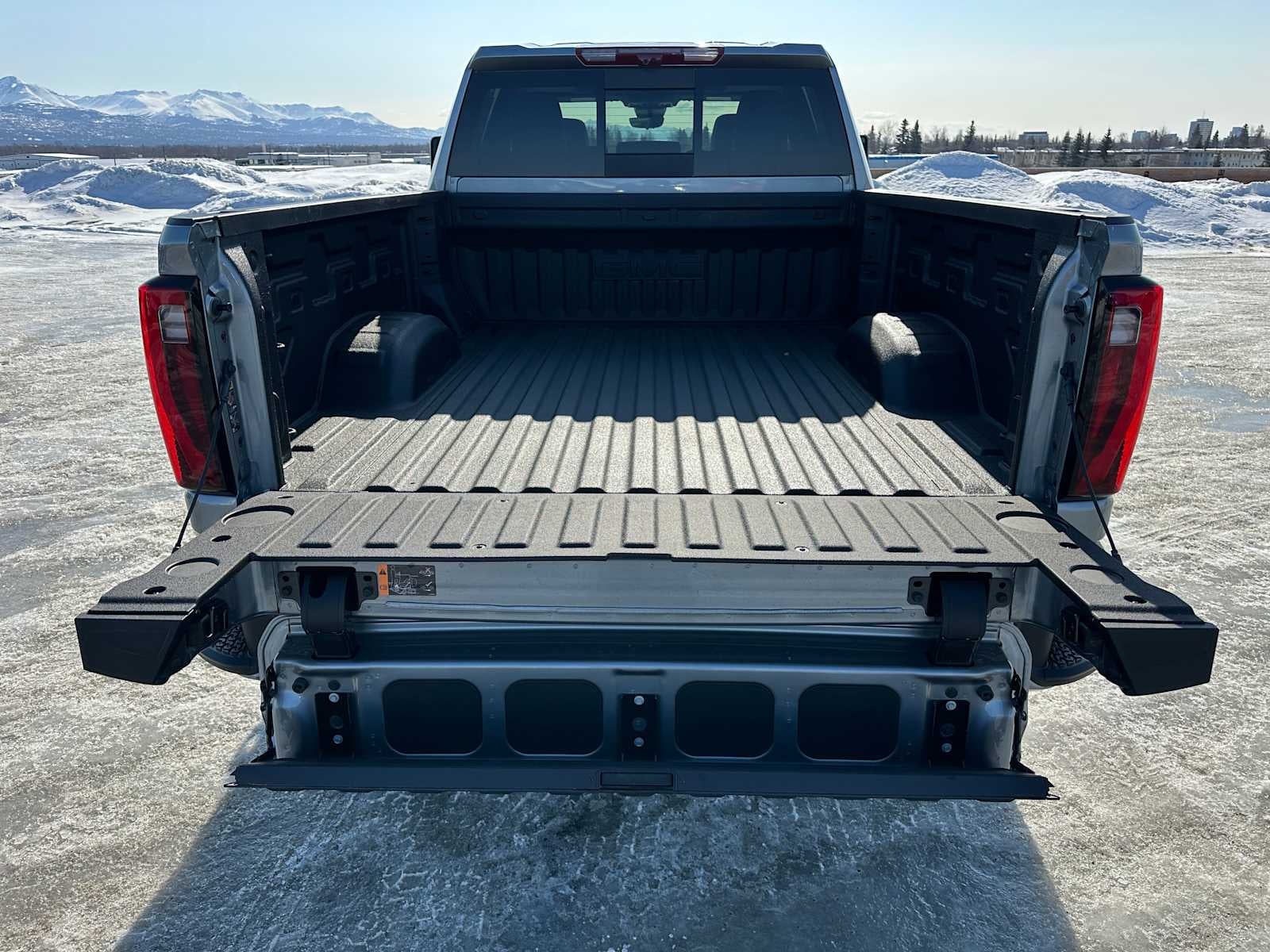2026 GMC Sierra 2500HD Denali