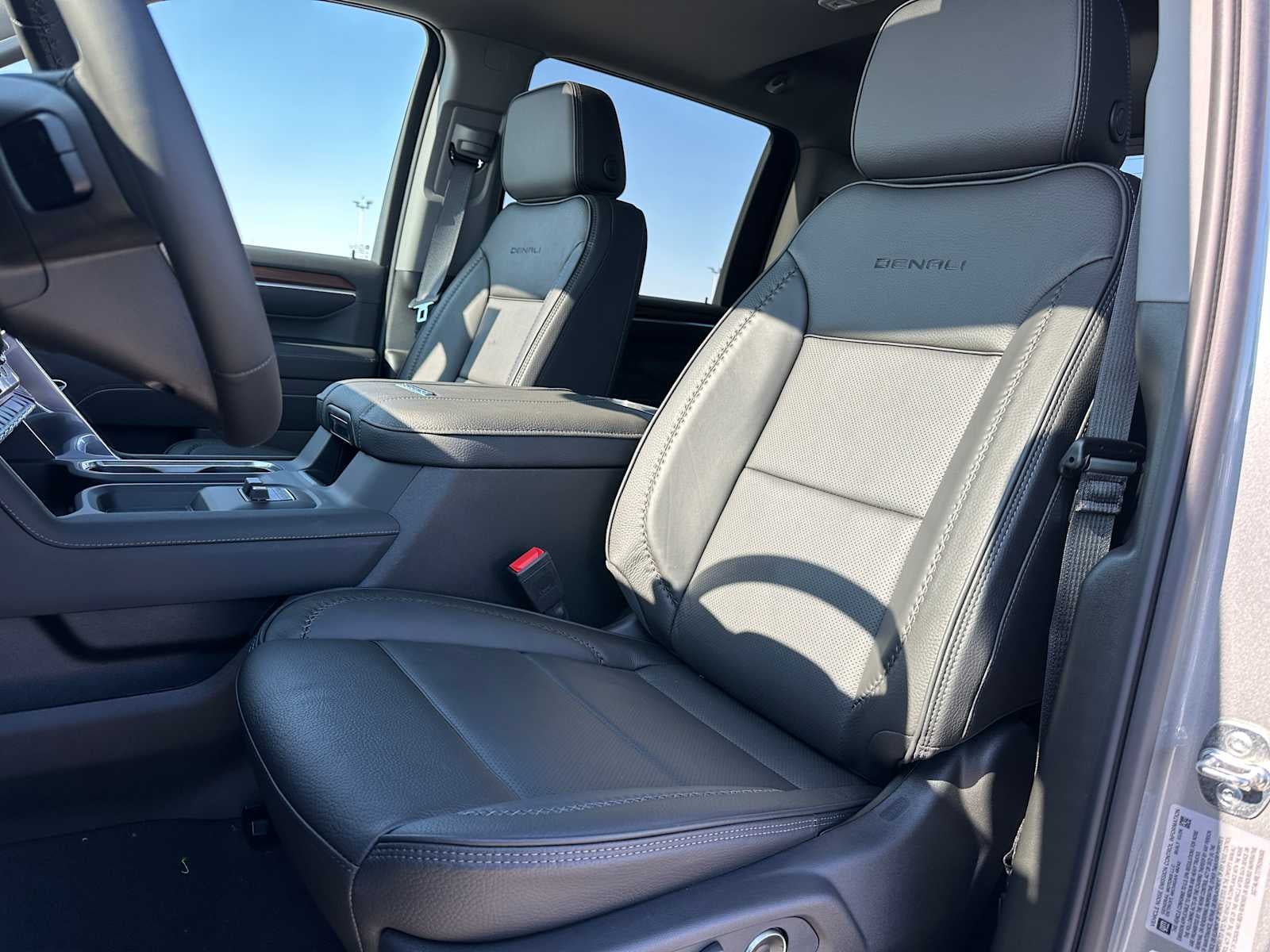 2026 GMC Sierra 2500HD Denali