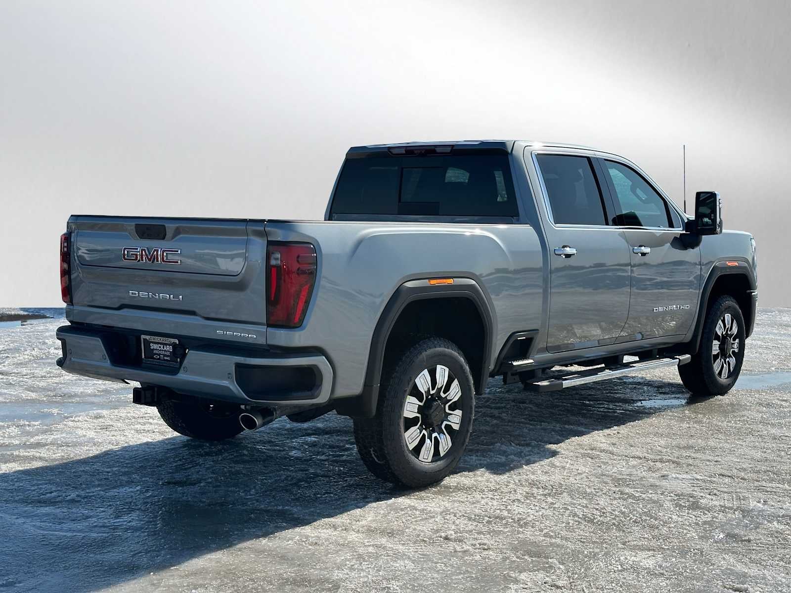 2026 GMC Sierra 2500HD Denali