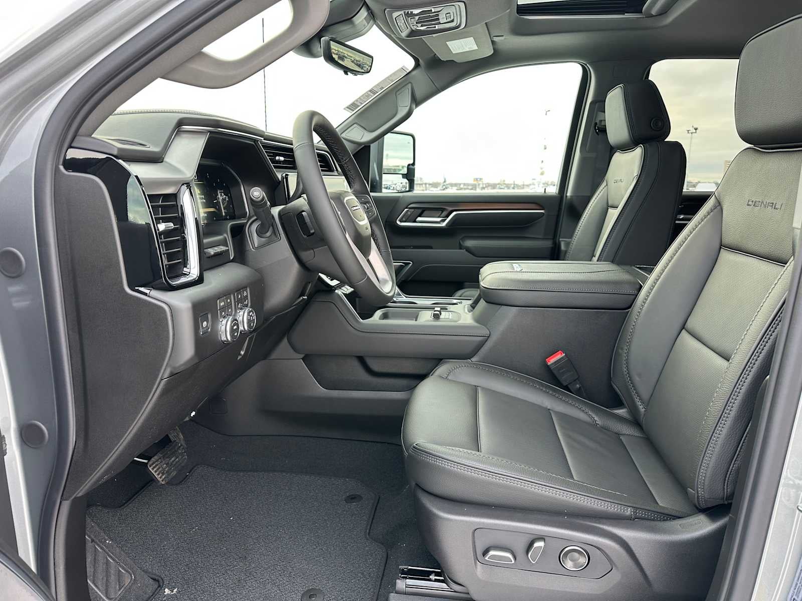 2026 GMC Sierra 2500HD Denali