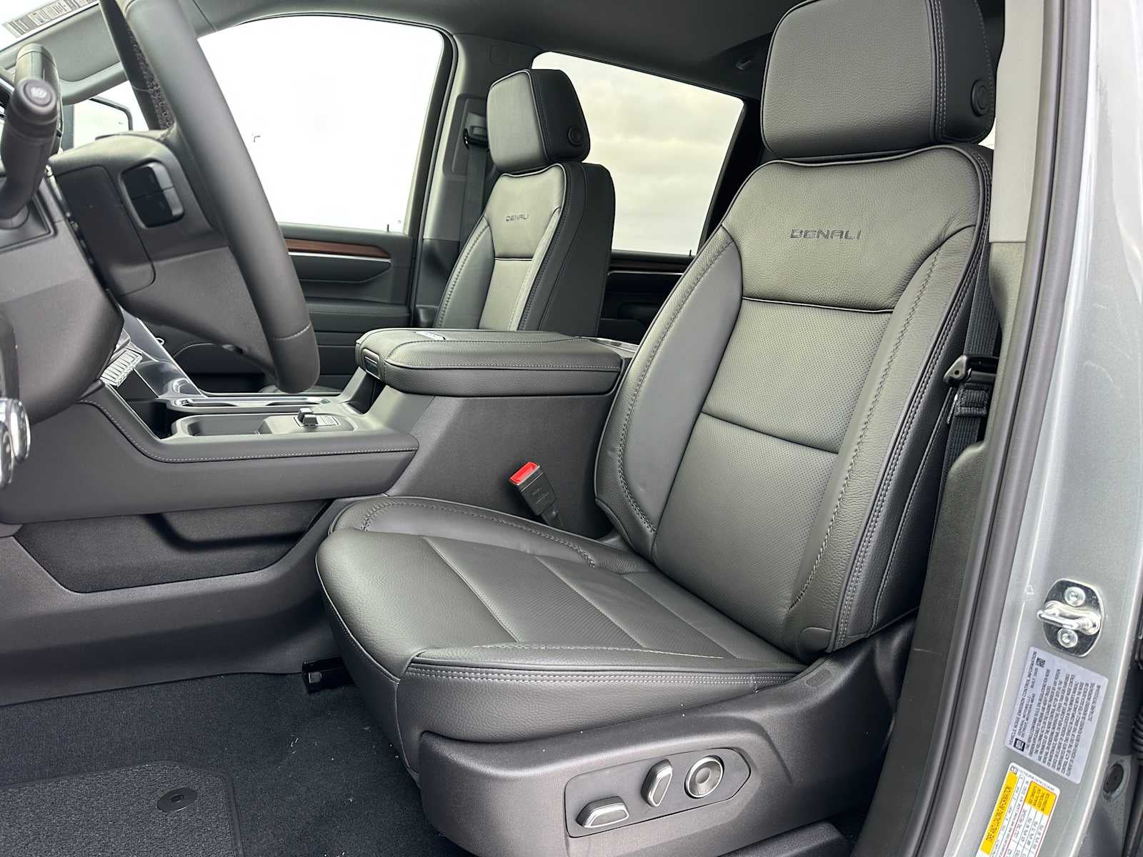 2026 GMC Sierra 2500HD Denali