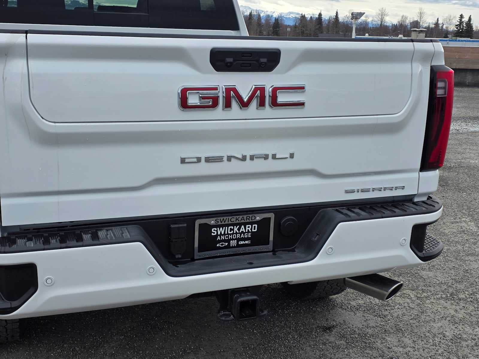 2026 GMC Sierra 2500HD Denali