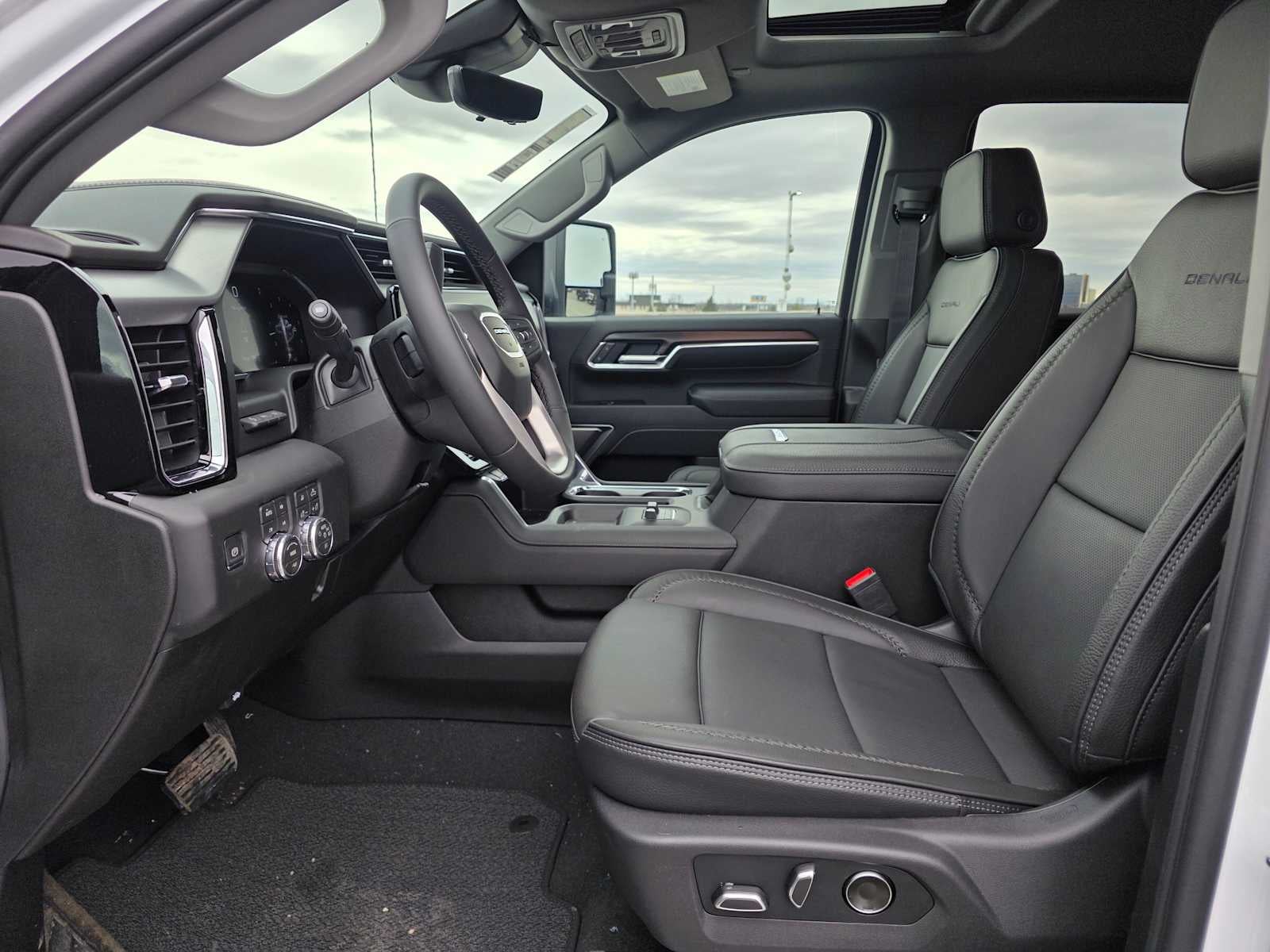 2026 GMC Sierra 2500HD Denali