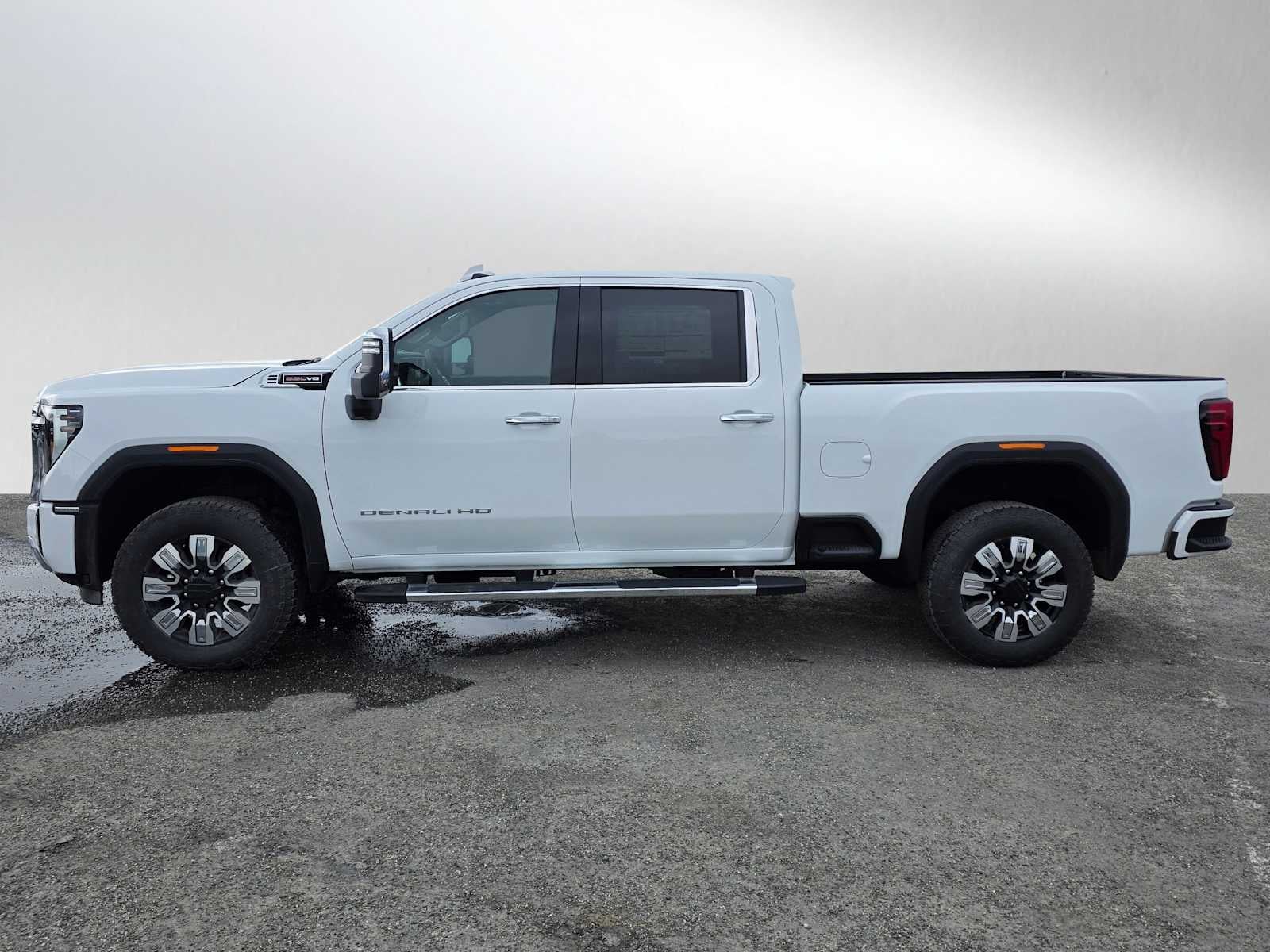 2026 GMC Sierra 2500HD Denali