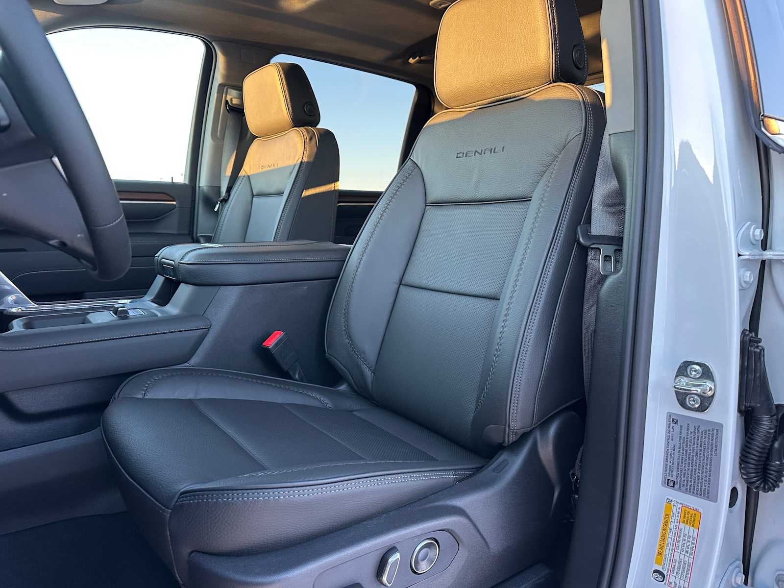 2026 GMC Sierra 2500HD Denali